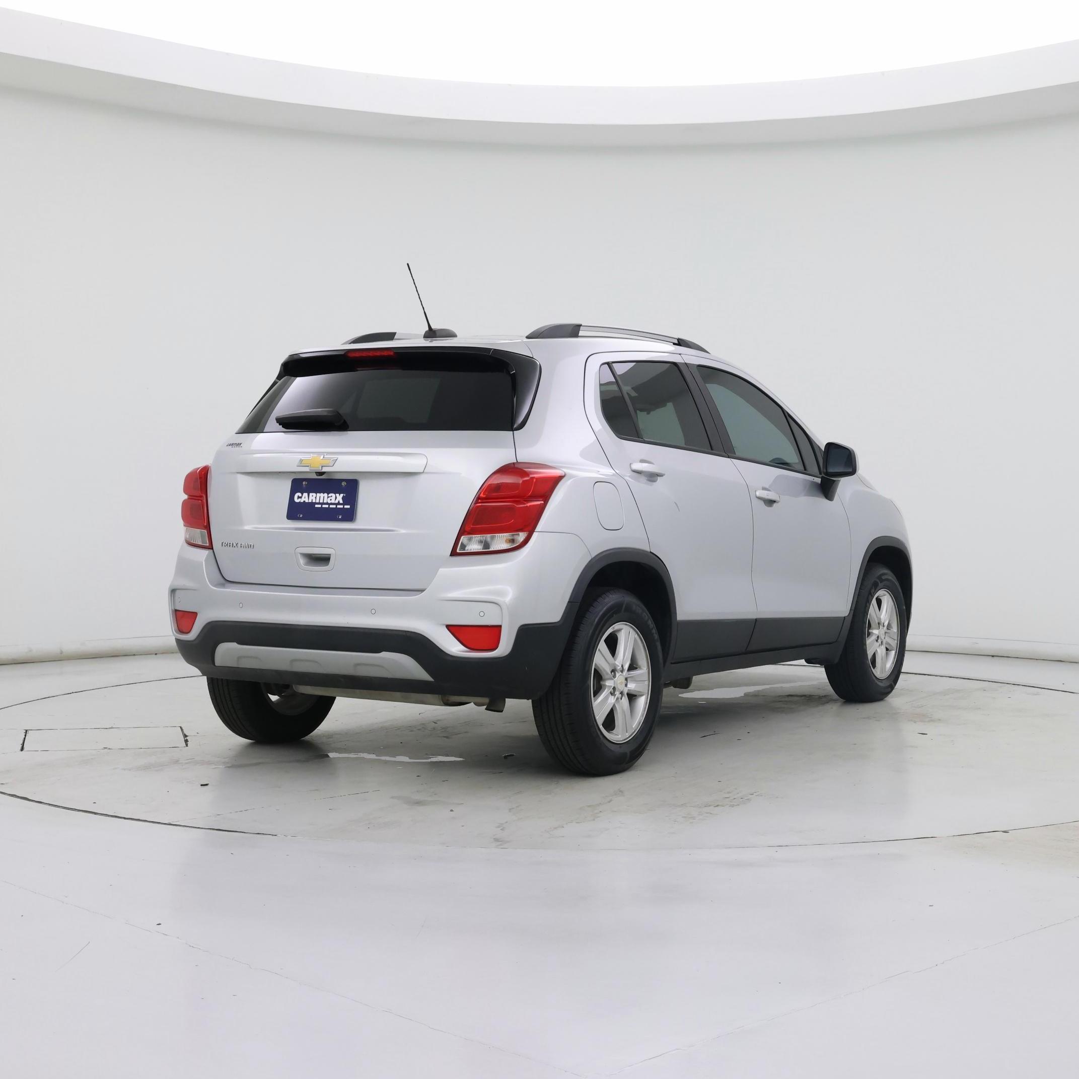 Thumbnail: 2021 Chevrolet Trax - 8