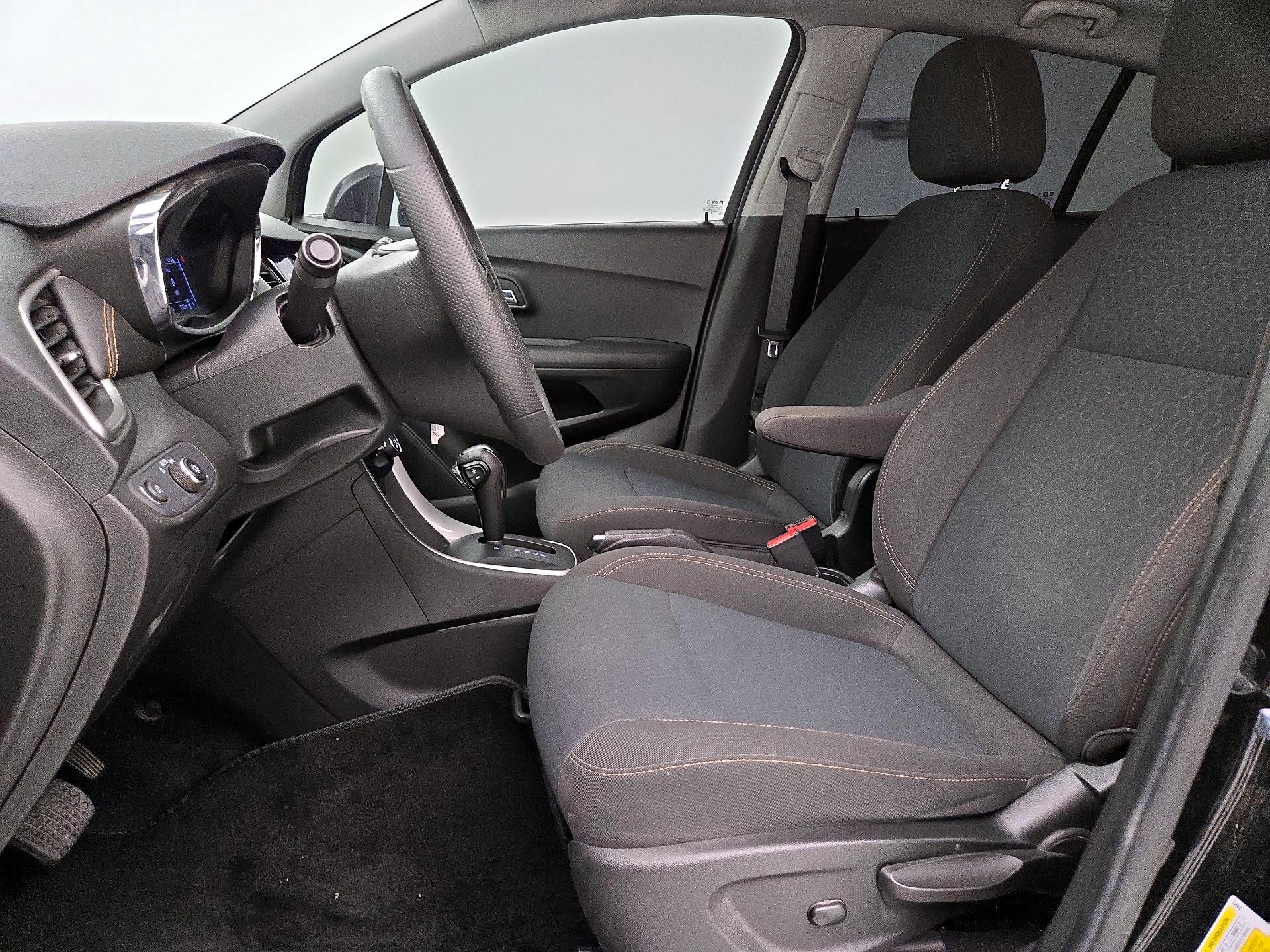 Thumbnail: 2020 Chevrolet Trax - 11