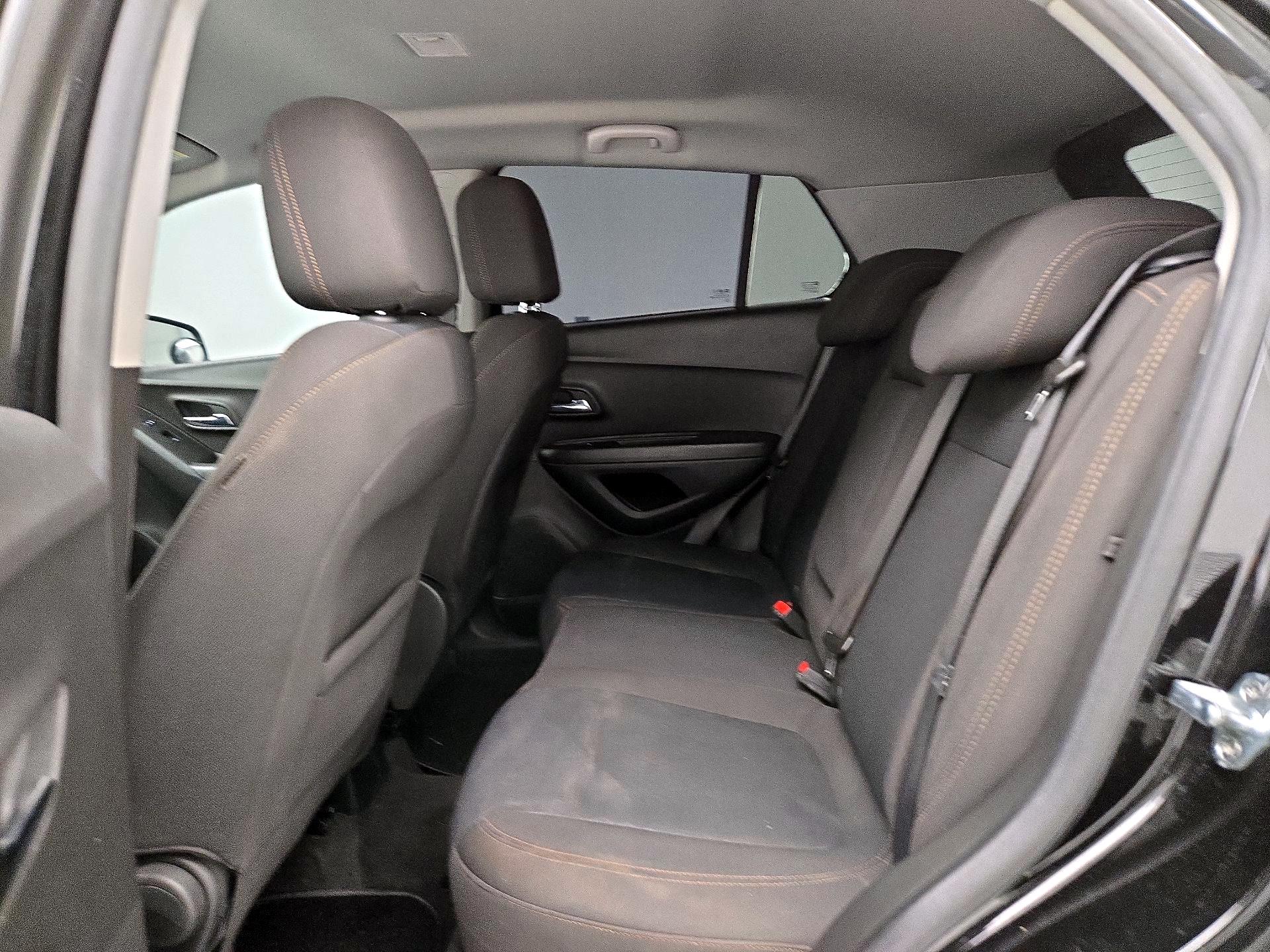 Thumbnail: 2020 Chevrolet Trax - 19