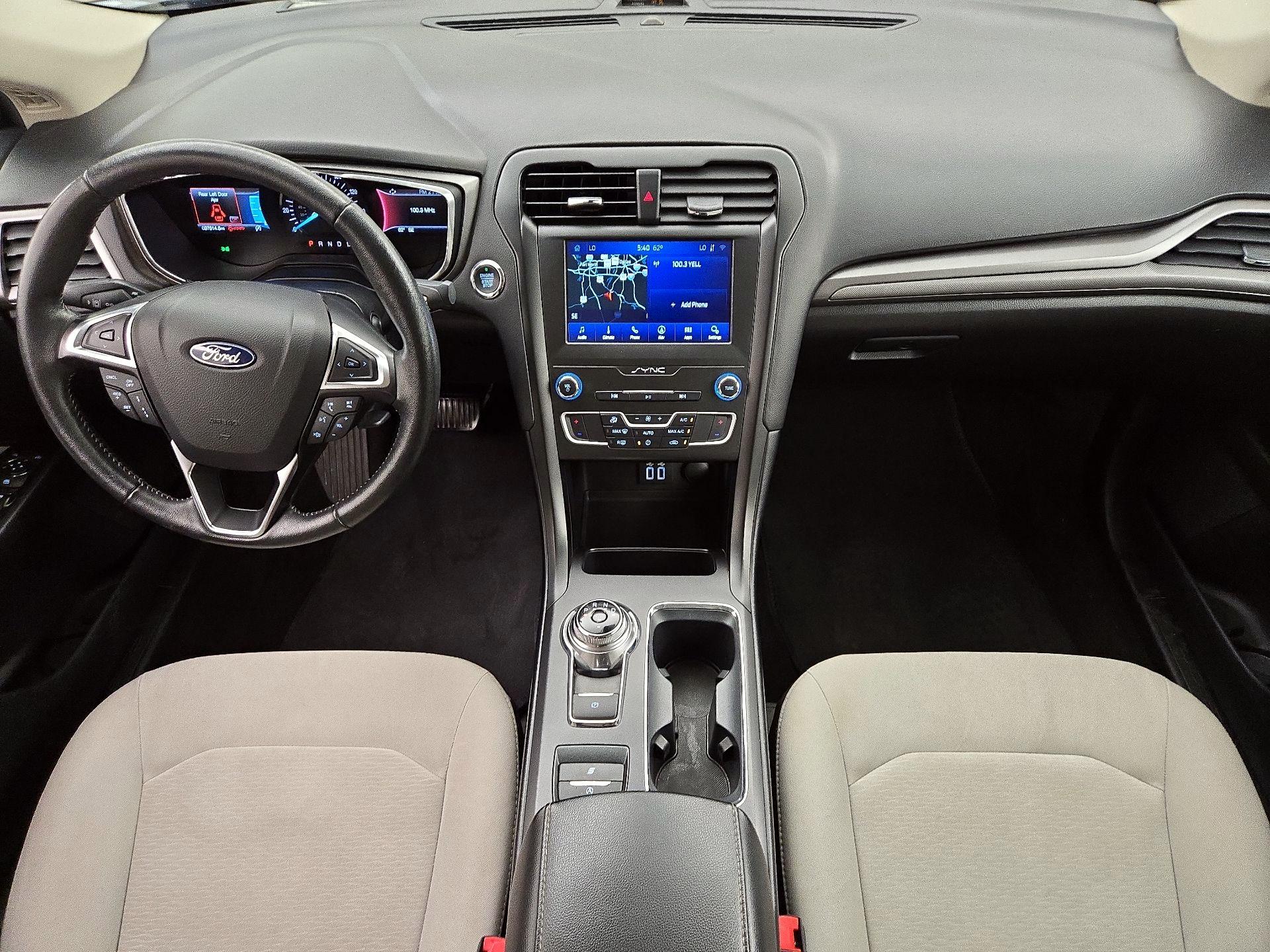 Thumbnail: 2020 Ford Fusion - 9
