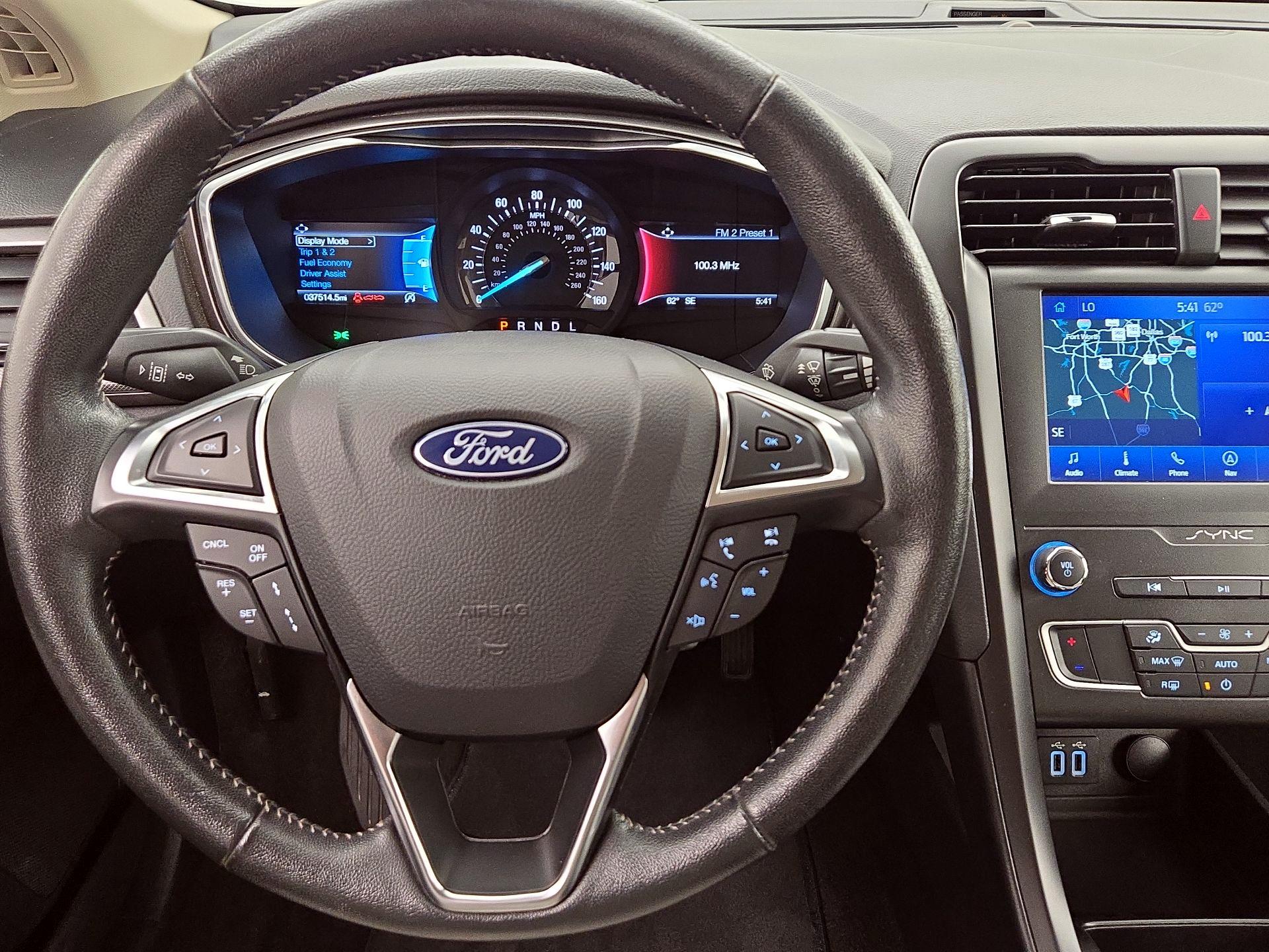Thumbnail: 2020 Ford Fusion - 10