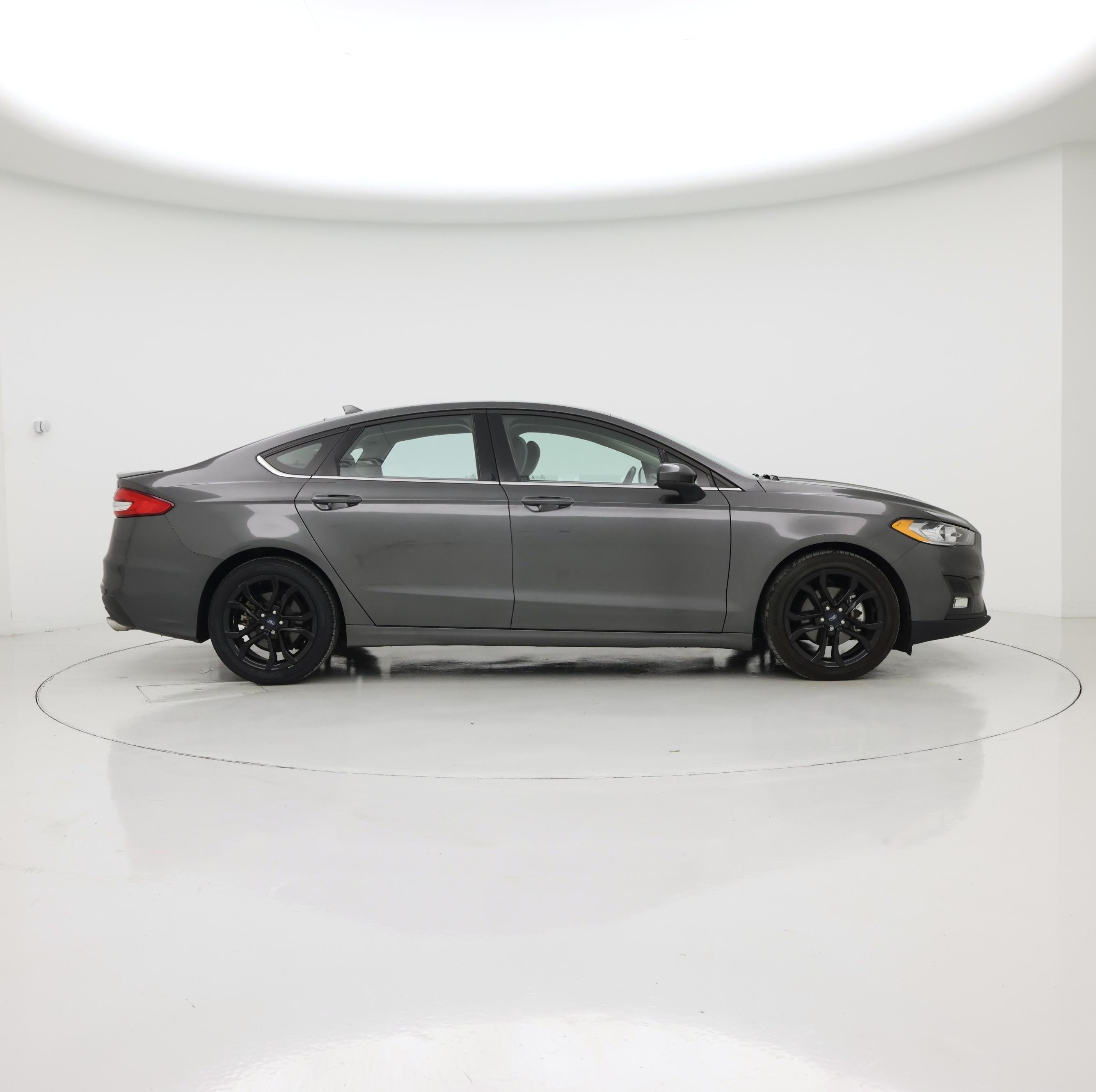 Thumbnail: 2020 Ford Fusion - 7