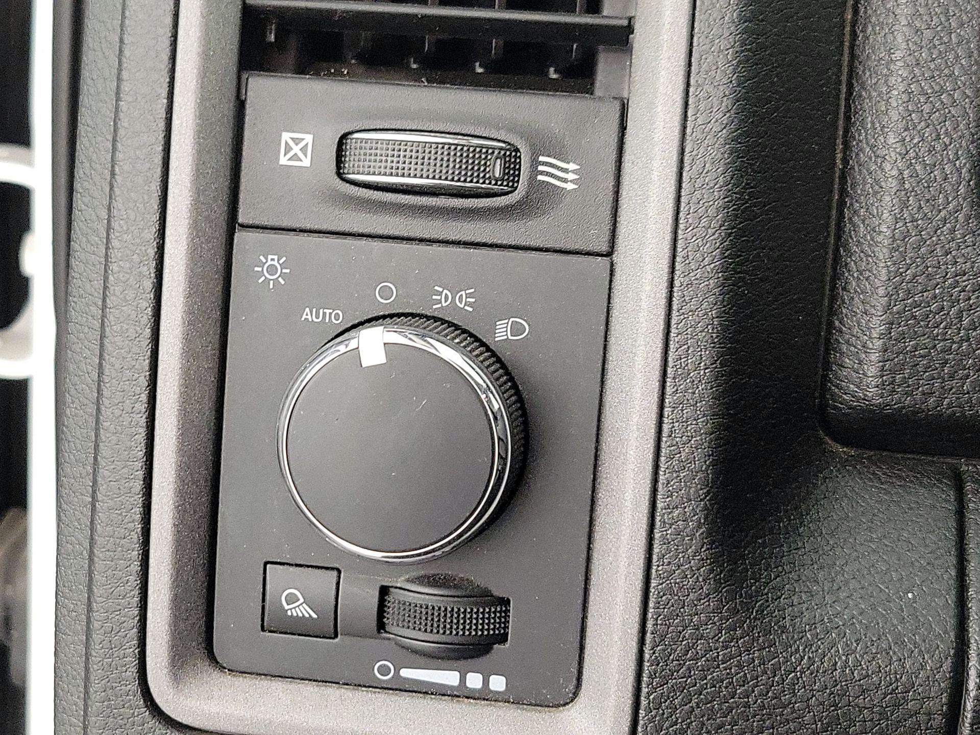 Thumbnail: 2021 RAM 1500 Classic - 13