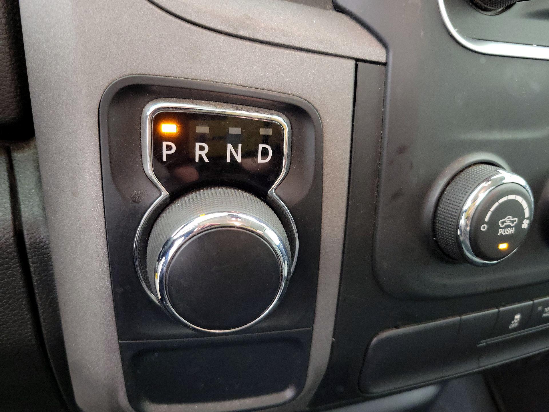 Thumbnail: 2021 RAM 1500 Classic - 17