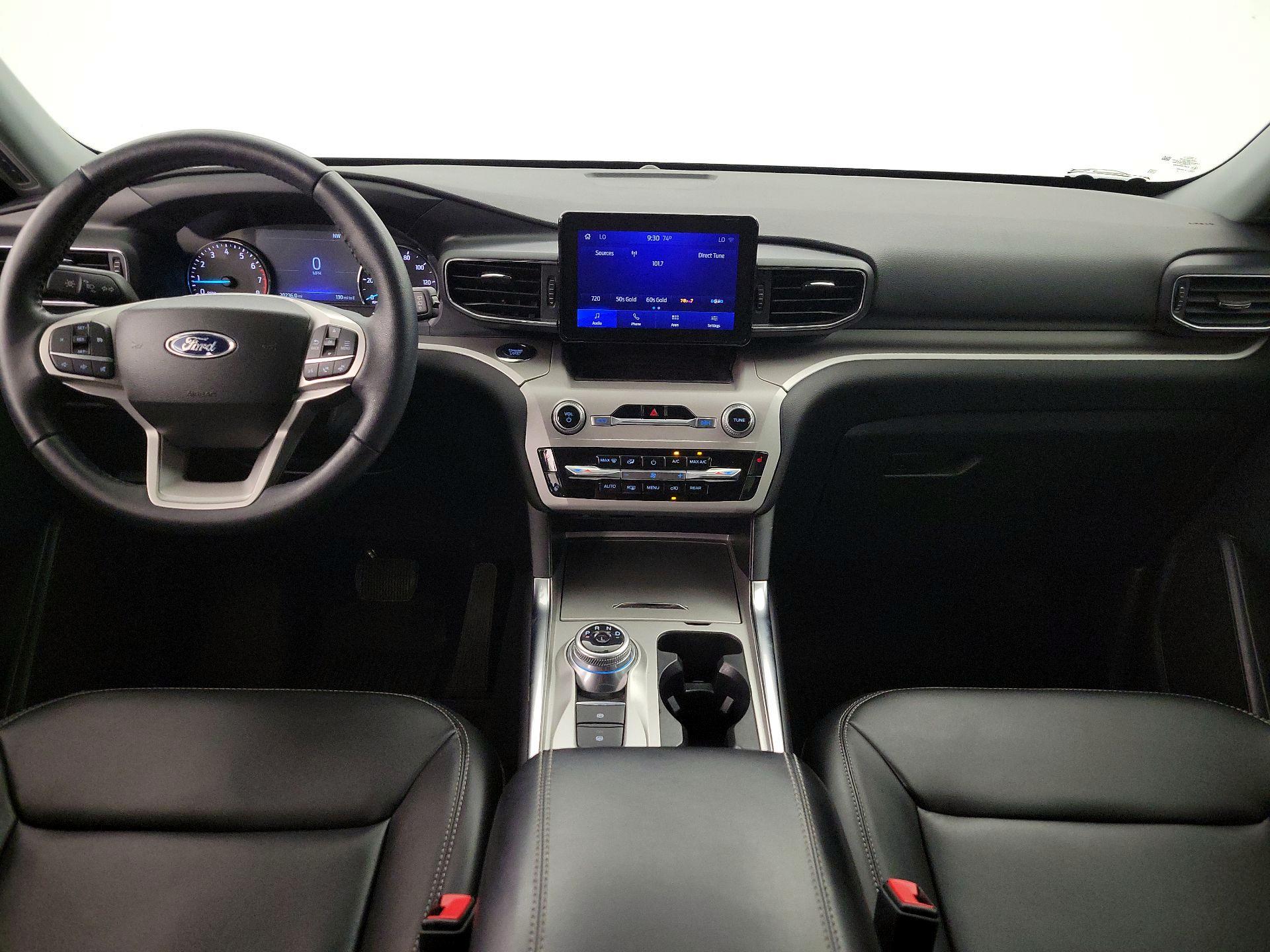 Thumbnail: 2023 Ford Explorer - 9