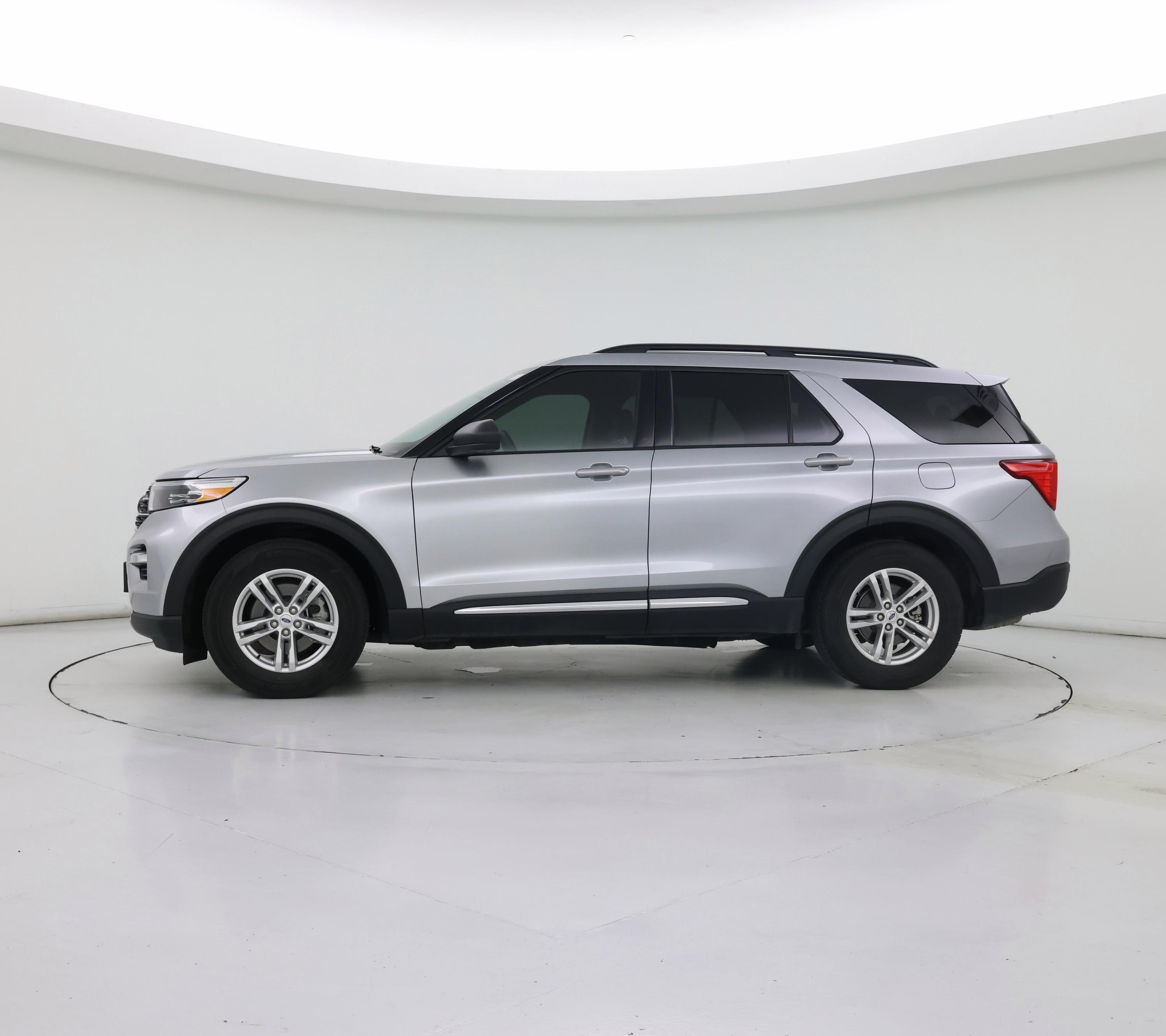 Thumbnail: 2023 Ford Explorer - 3