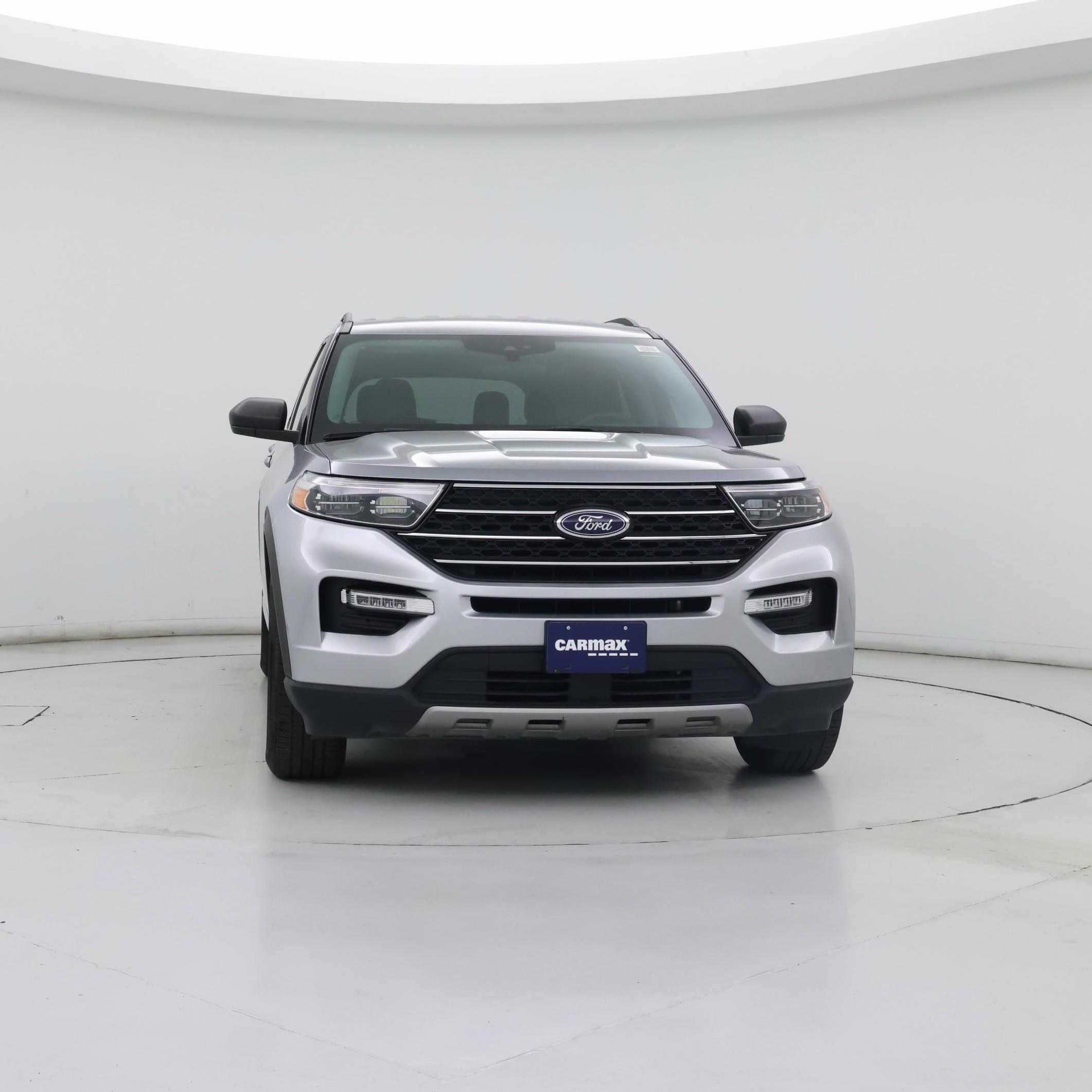 Thumbnail: 2023 Ford Explorer - 5