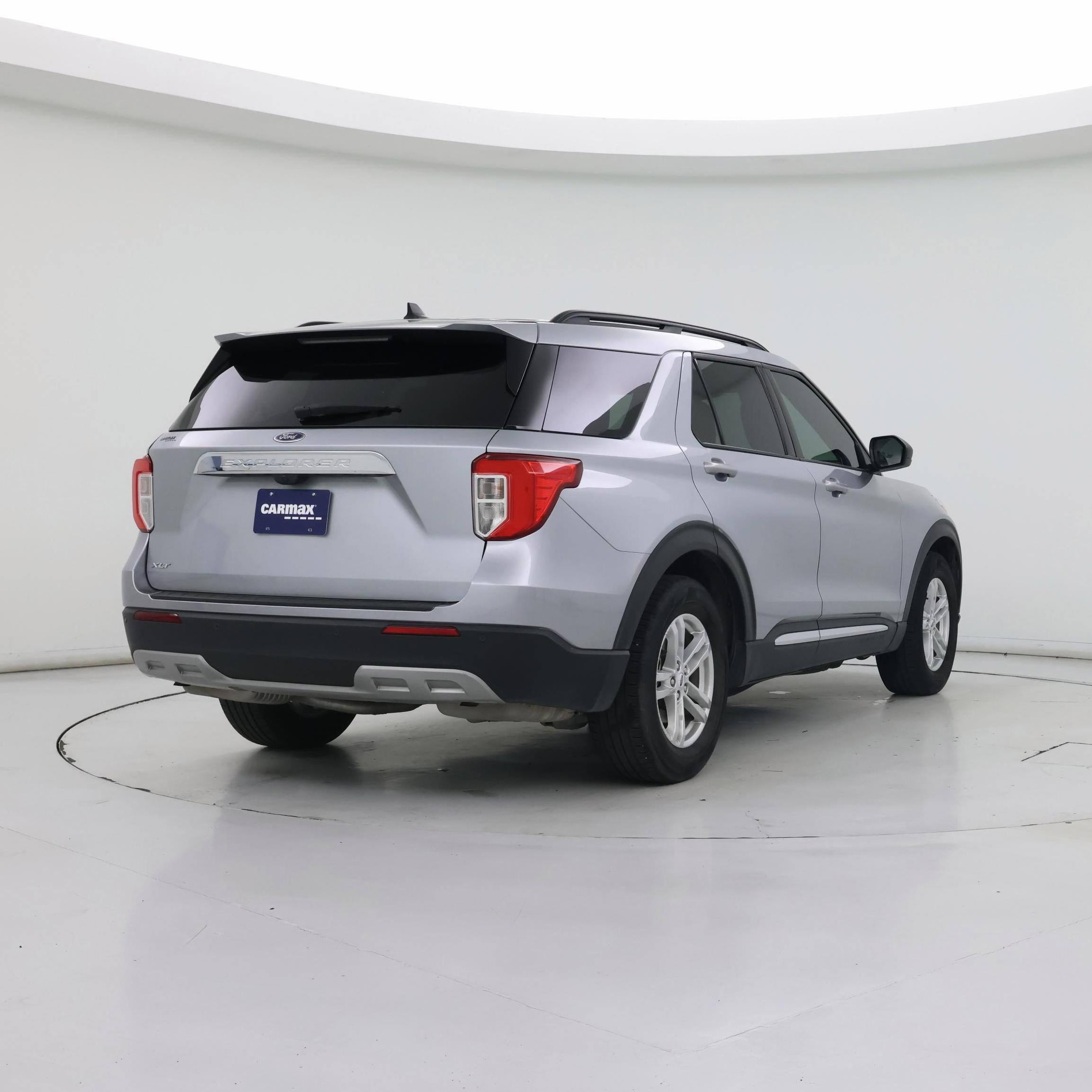 Thumbnail: 2023 Ford Explorer - 8