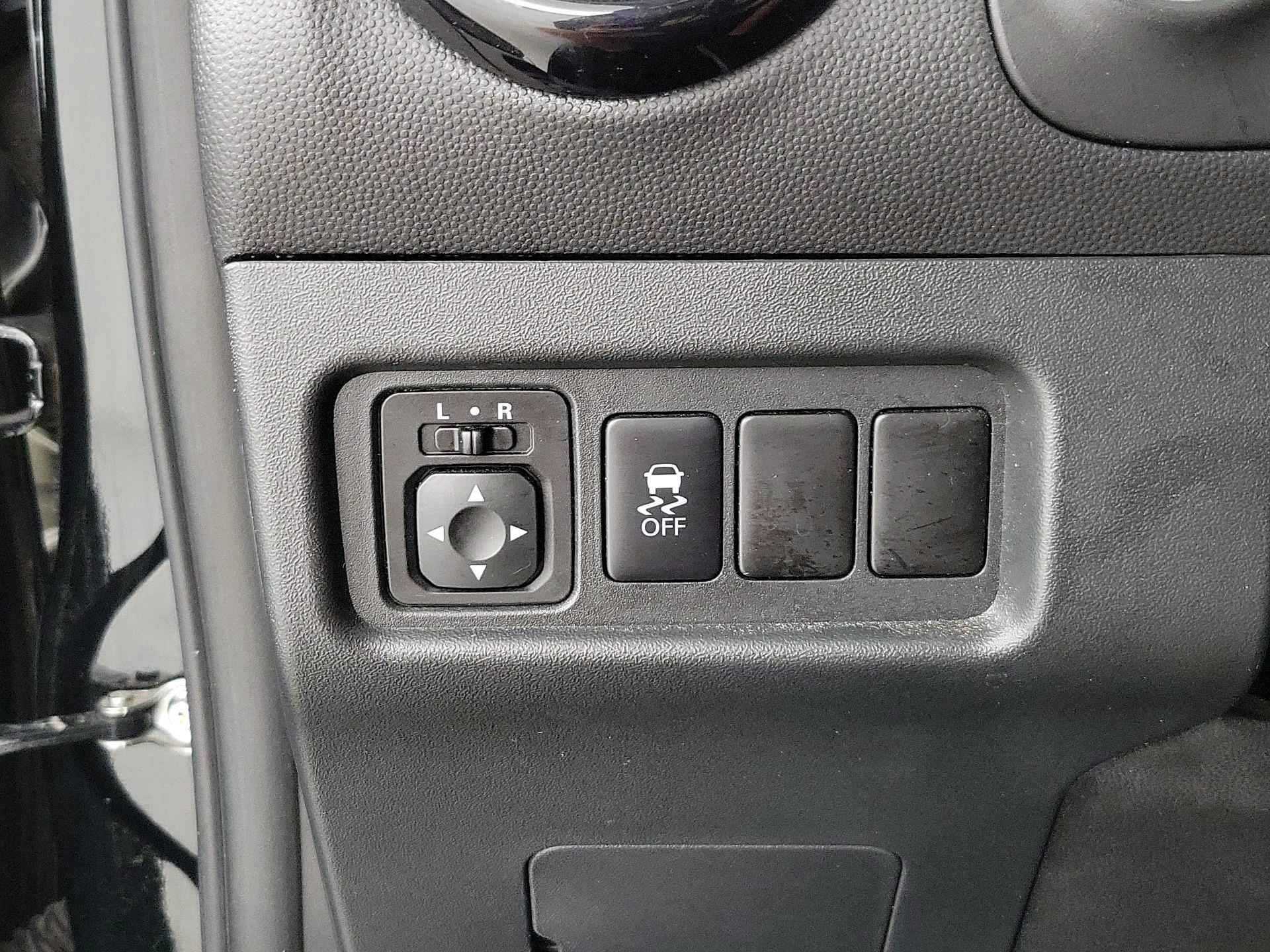 Thumbnail: 2020 Mitsubishi Mirage G4 - 13