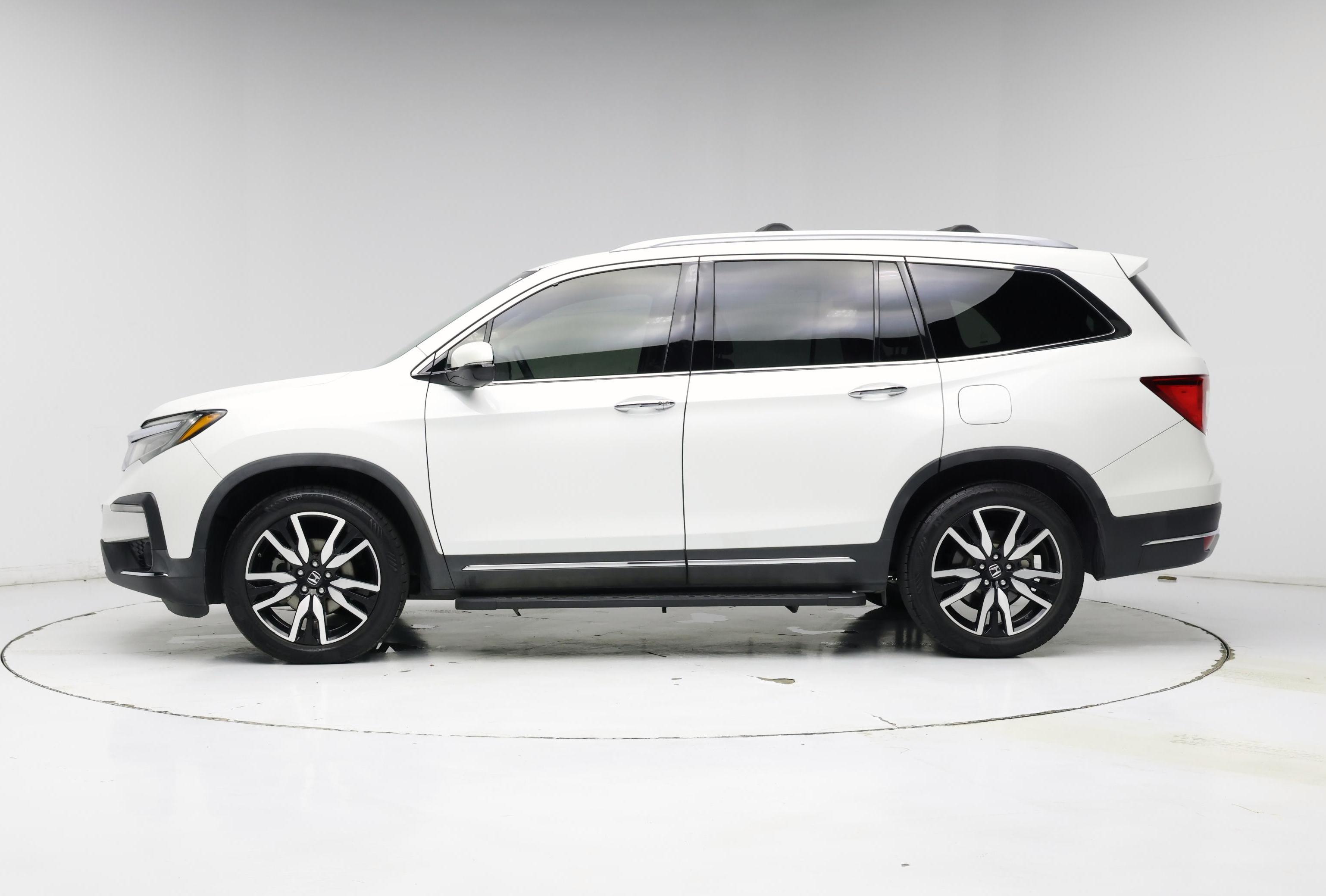 Thumbnail: 2021 Honda Pilot - 3