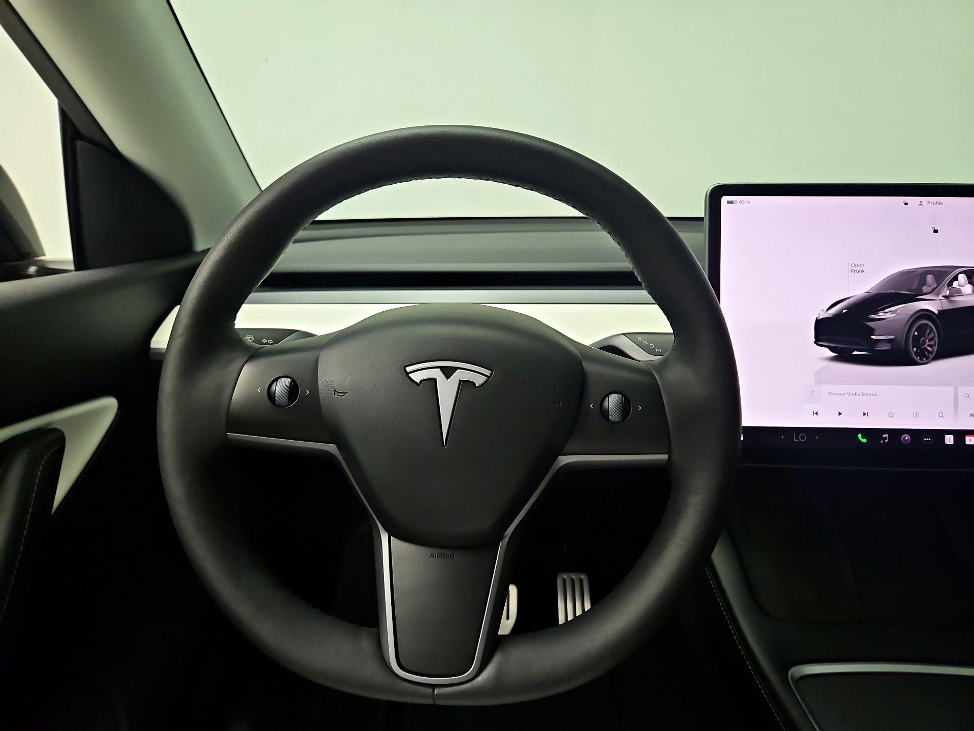 Thumbnail: 2022 Tesla Model Y - 10