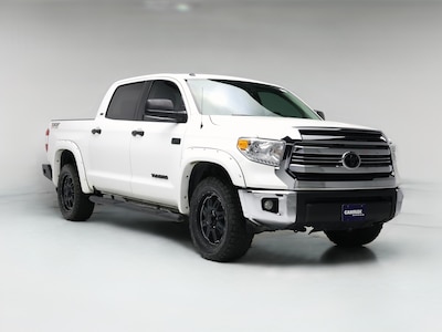 White 2016 Toyota Tundra SR5