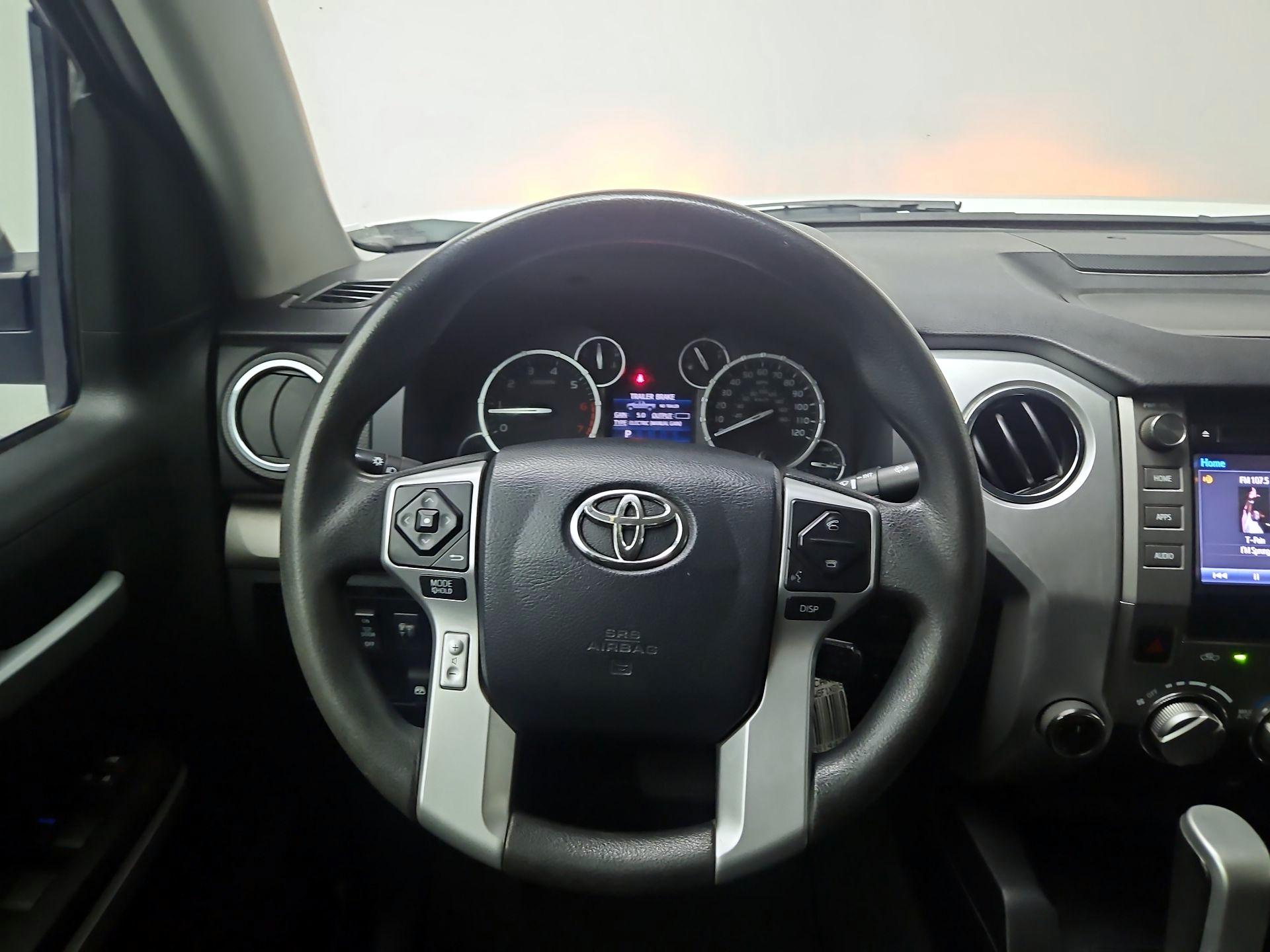 Thumbnail: 2016 Toyota Tundra - 10