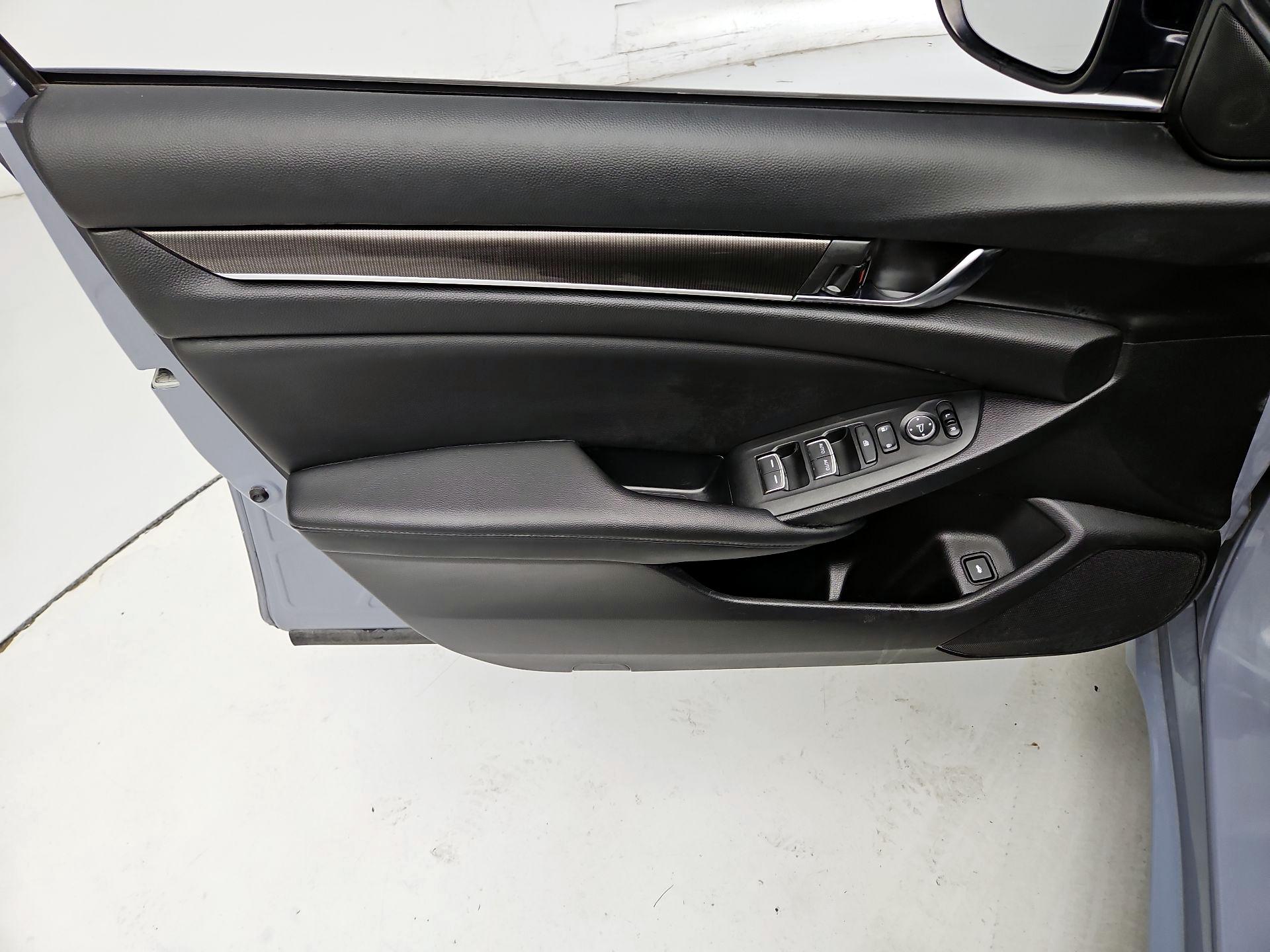 Thumbnail: 2021 Honda Accord - 12