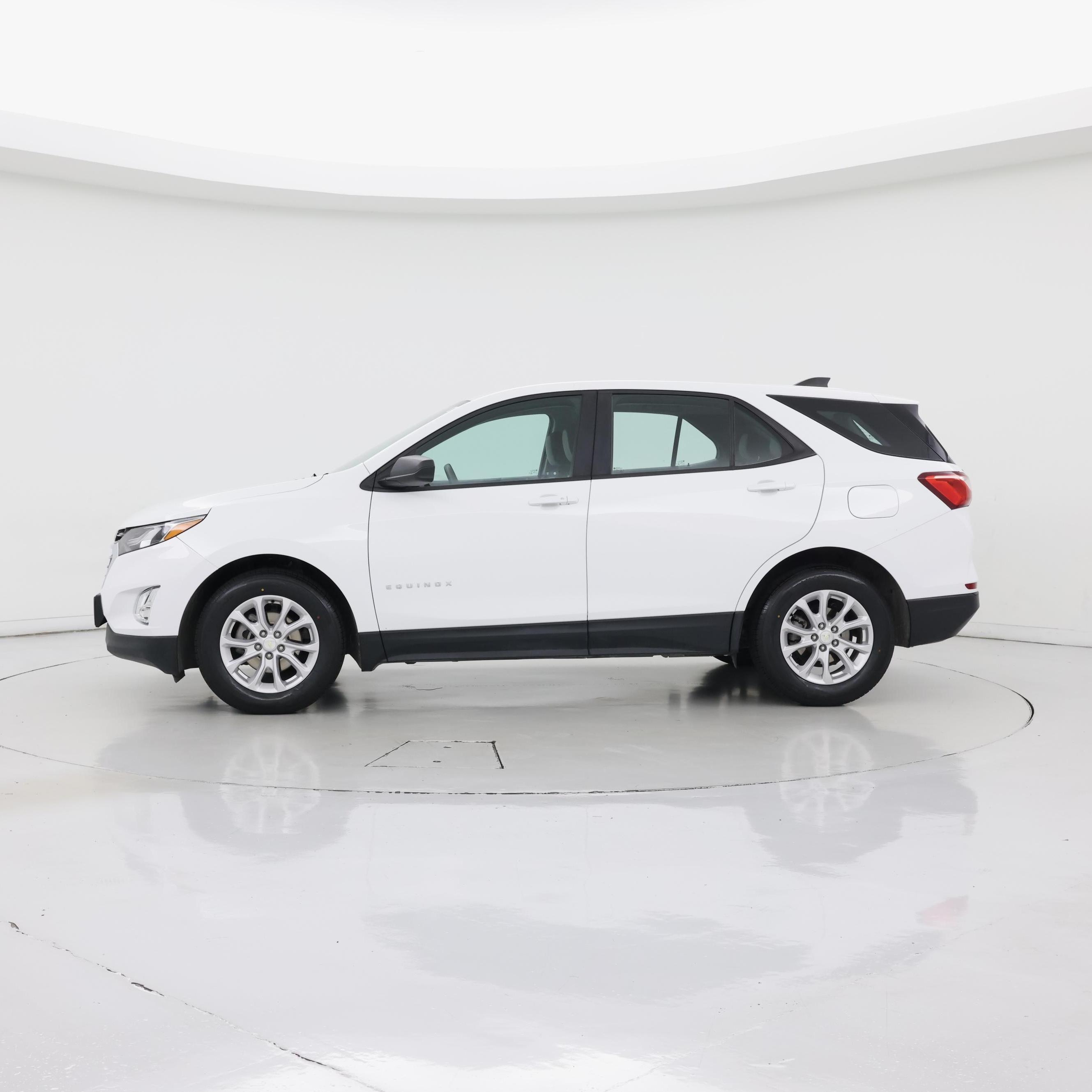 Thumbnail: 2020 Chevrolet Equinox - 3