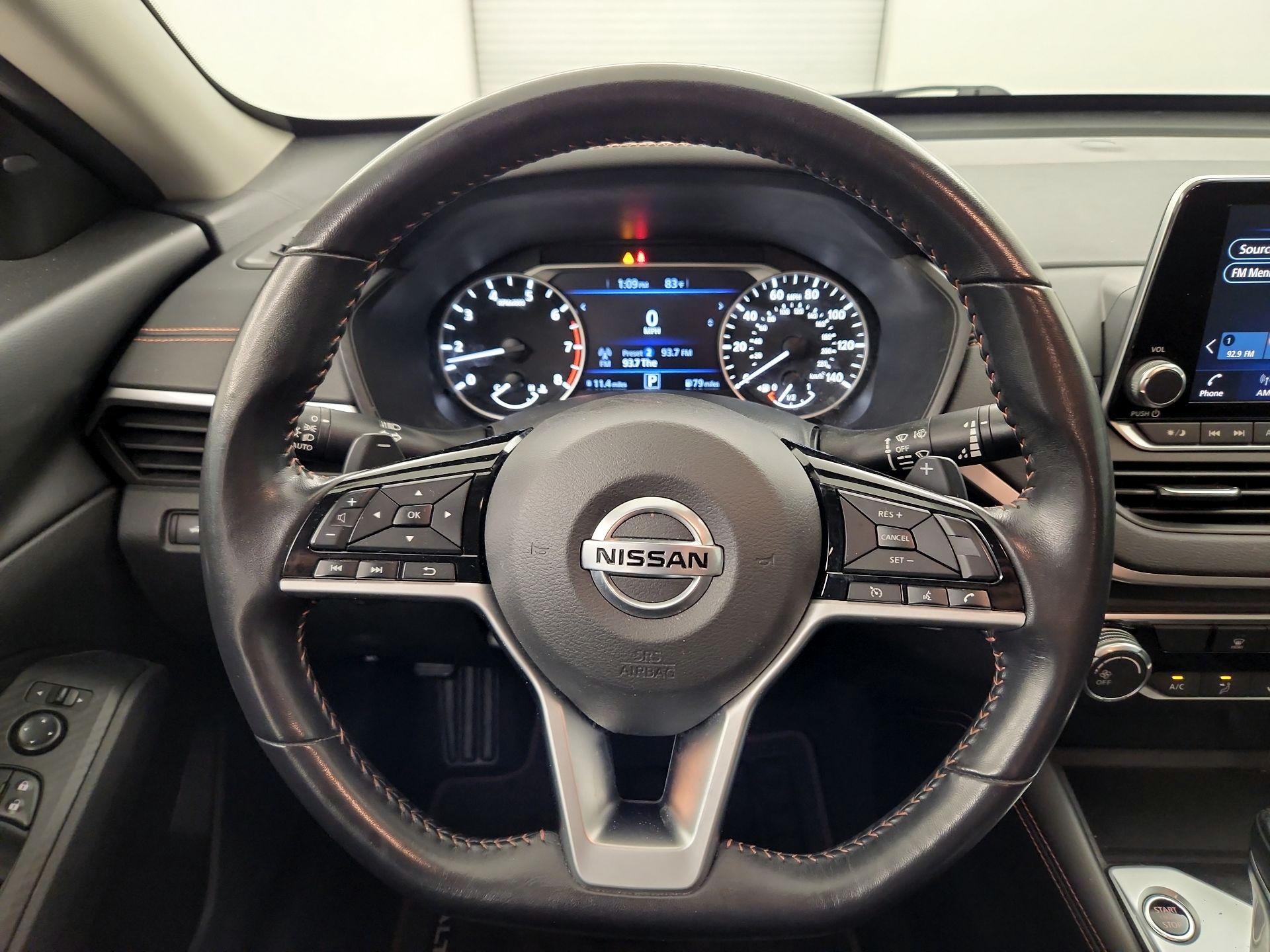 Thumbnail: 2021 Nissan Altima - 10