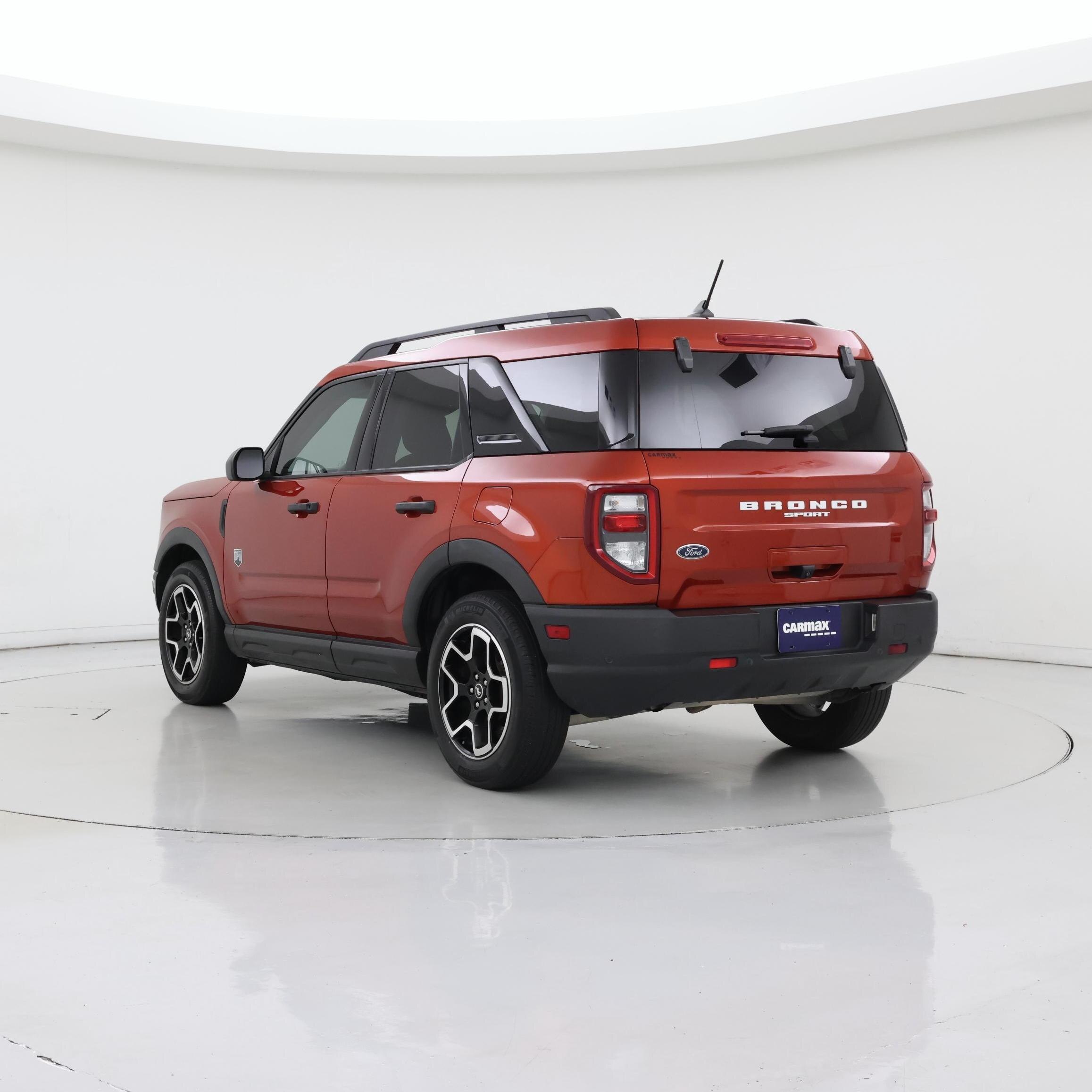 Thumbnail: 2022 Ford Bronco Sport - 2