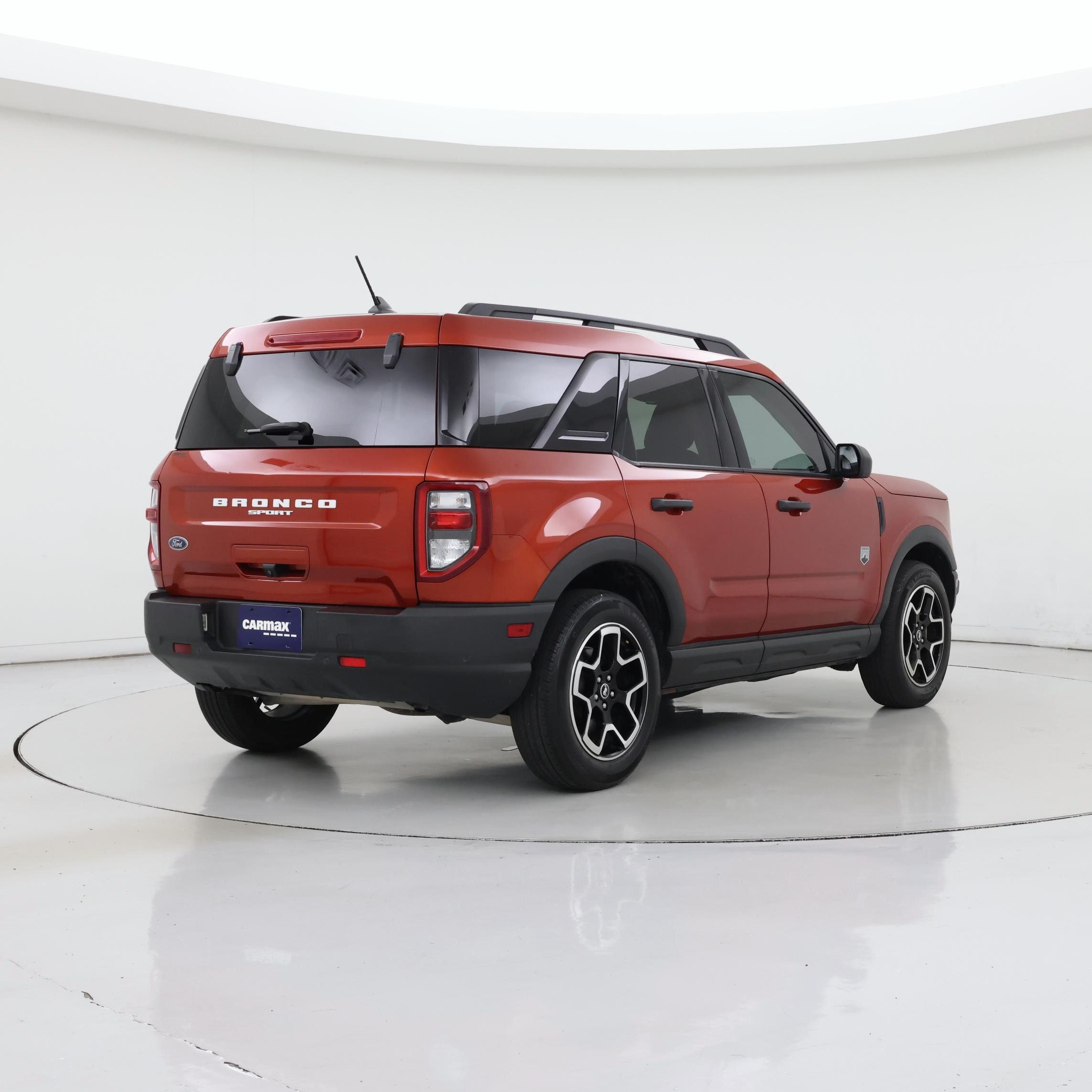 Thumbnail: 2022 Ford Bronco Sport - 8