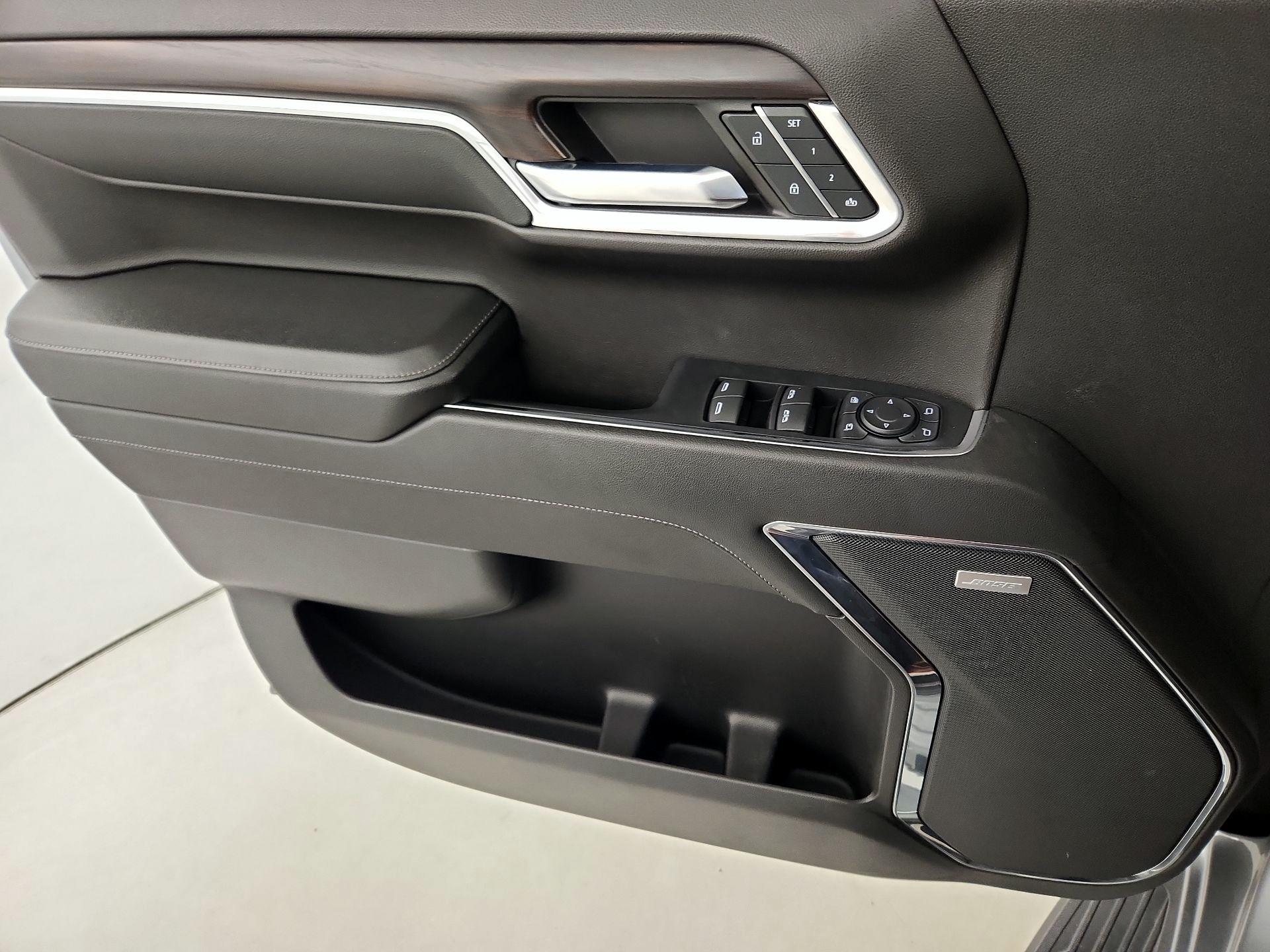 Thumbnail: 2023 GMC Sierra 1500 - 12