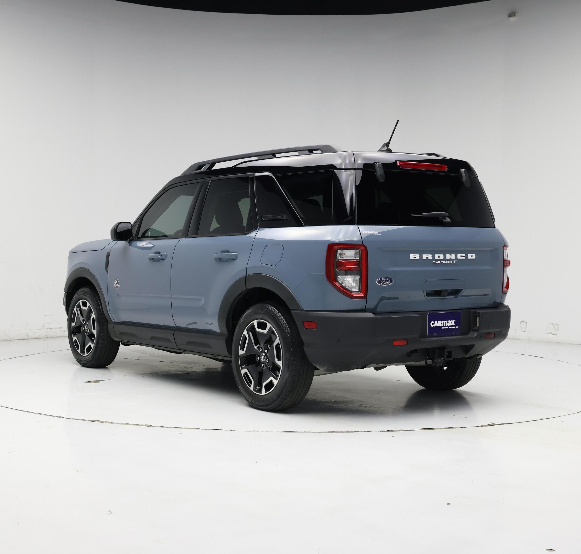 Thumbnail: 2022 Ford Bronco Sport - 2