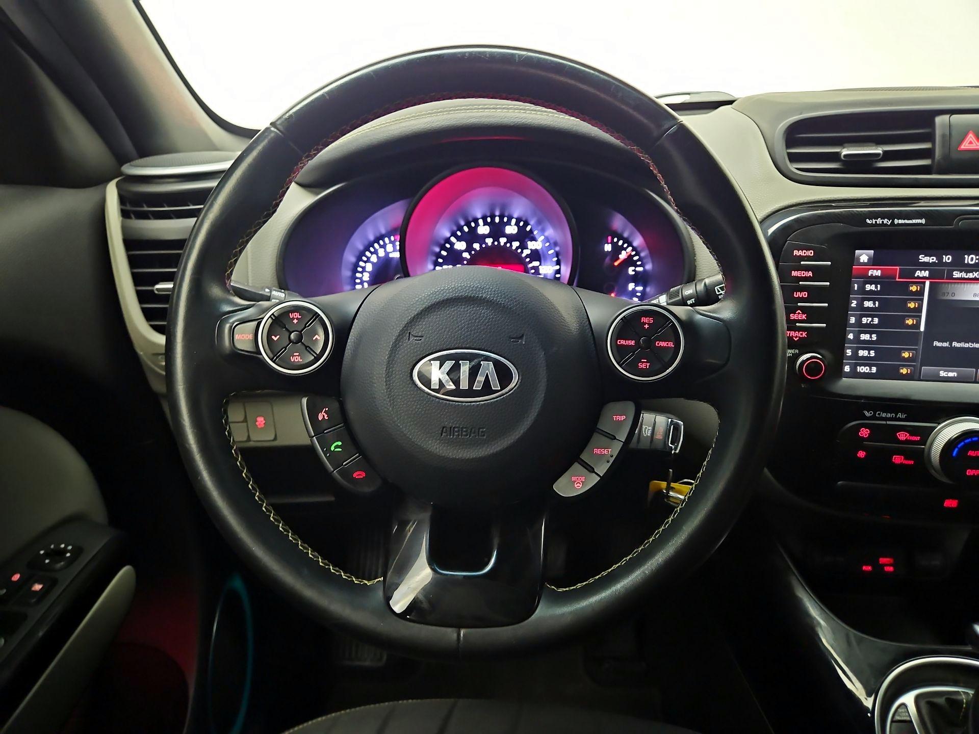 Thumbnail: 2016 Kia Soul - 10