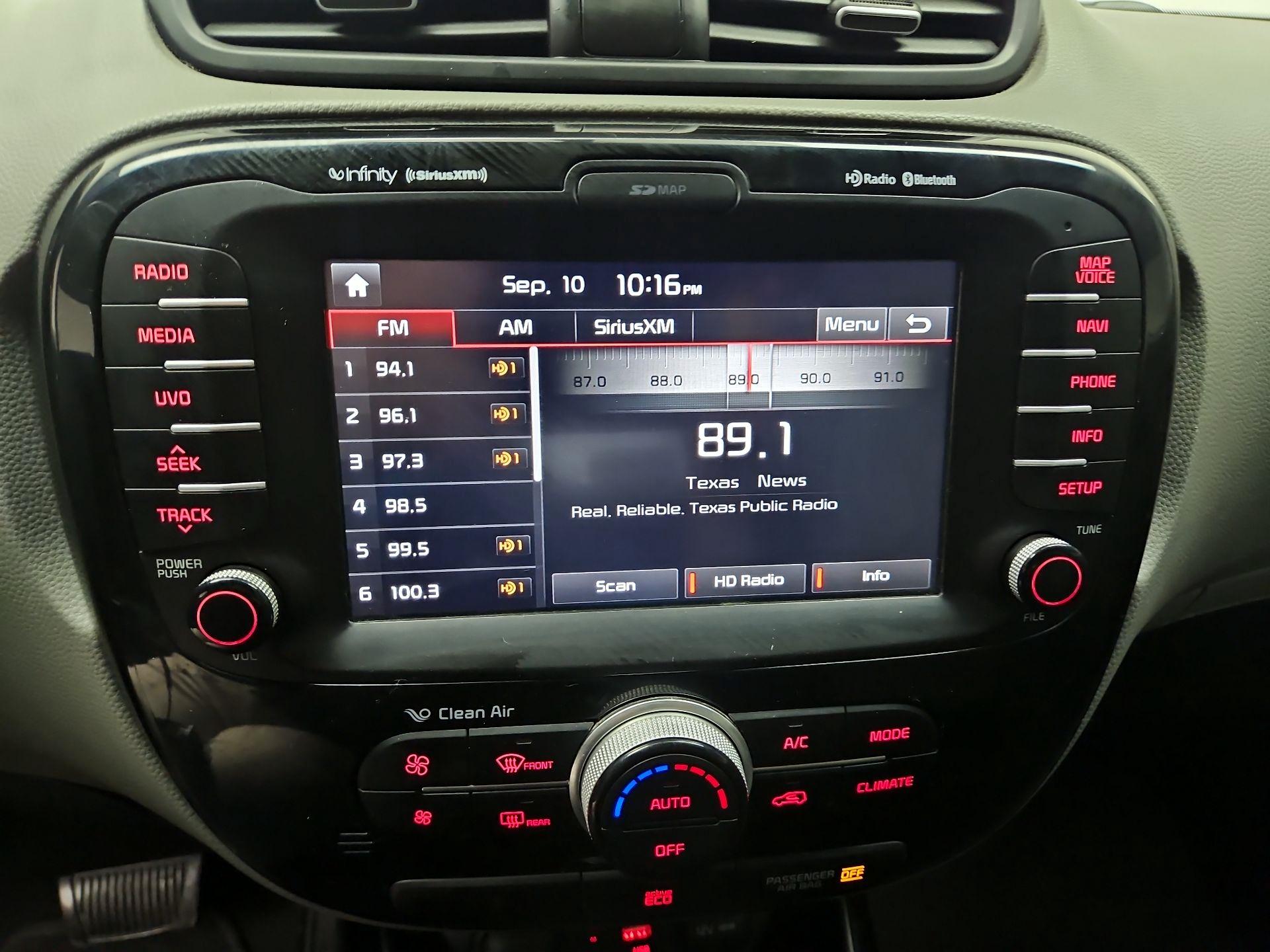 Thumbnail: 2016 Kia Soul - 15