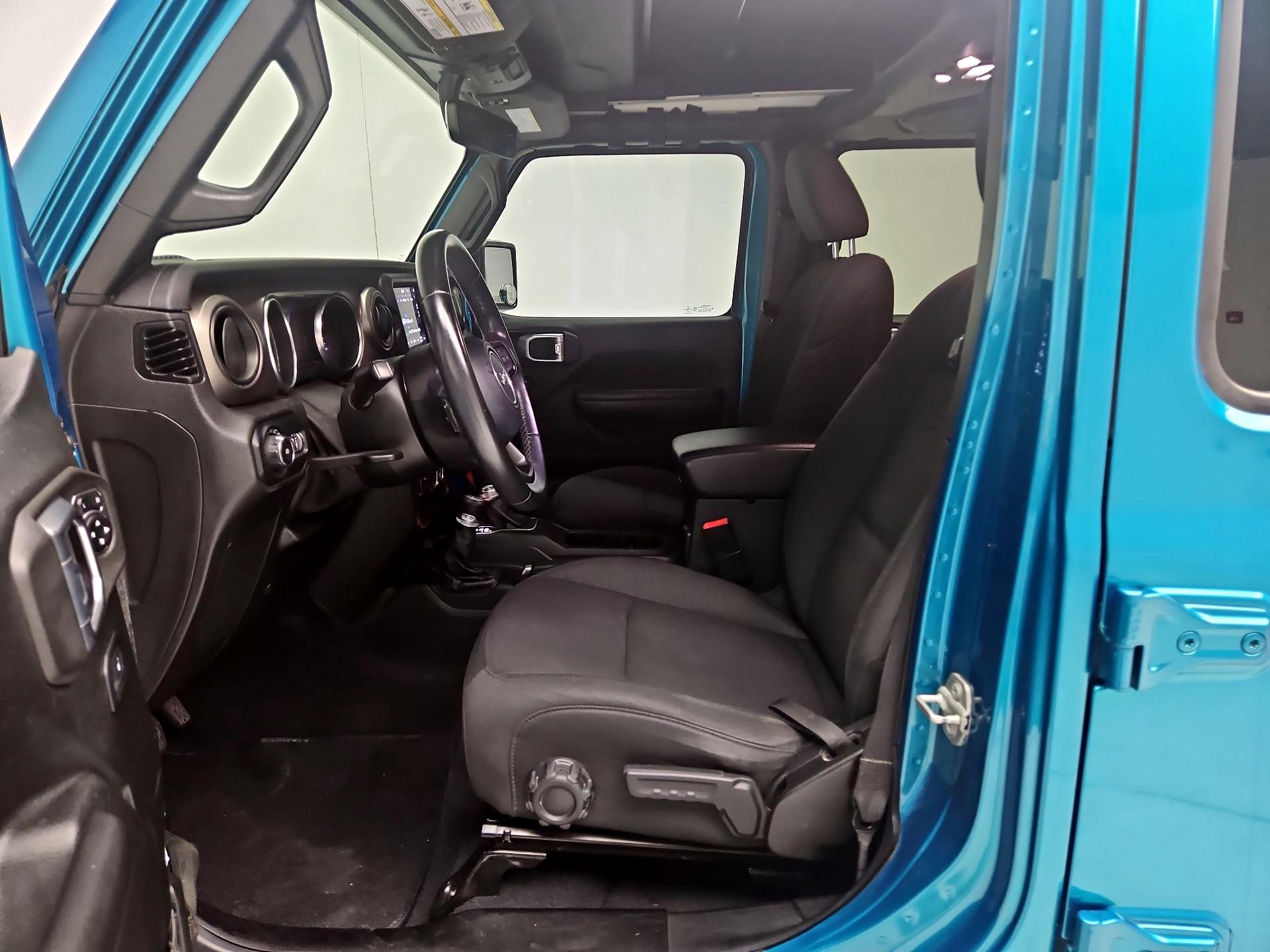 Thumbnail: 2020 Jeep Wrangler - 11
