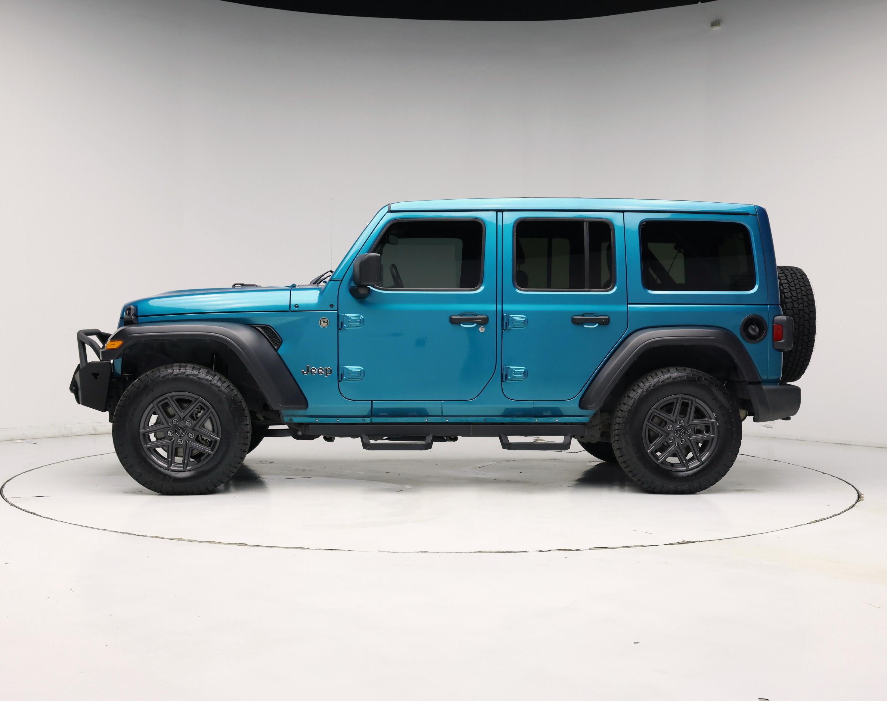 Thumbnail: 2020 Jeep Wrangler - 3