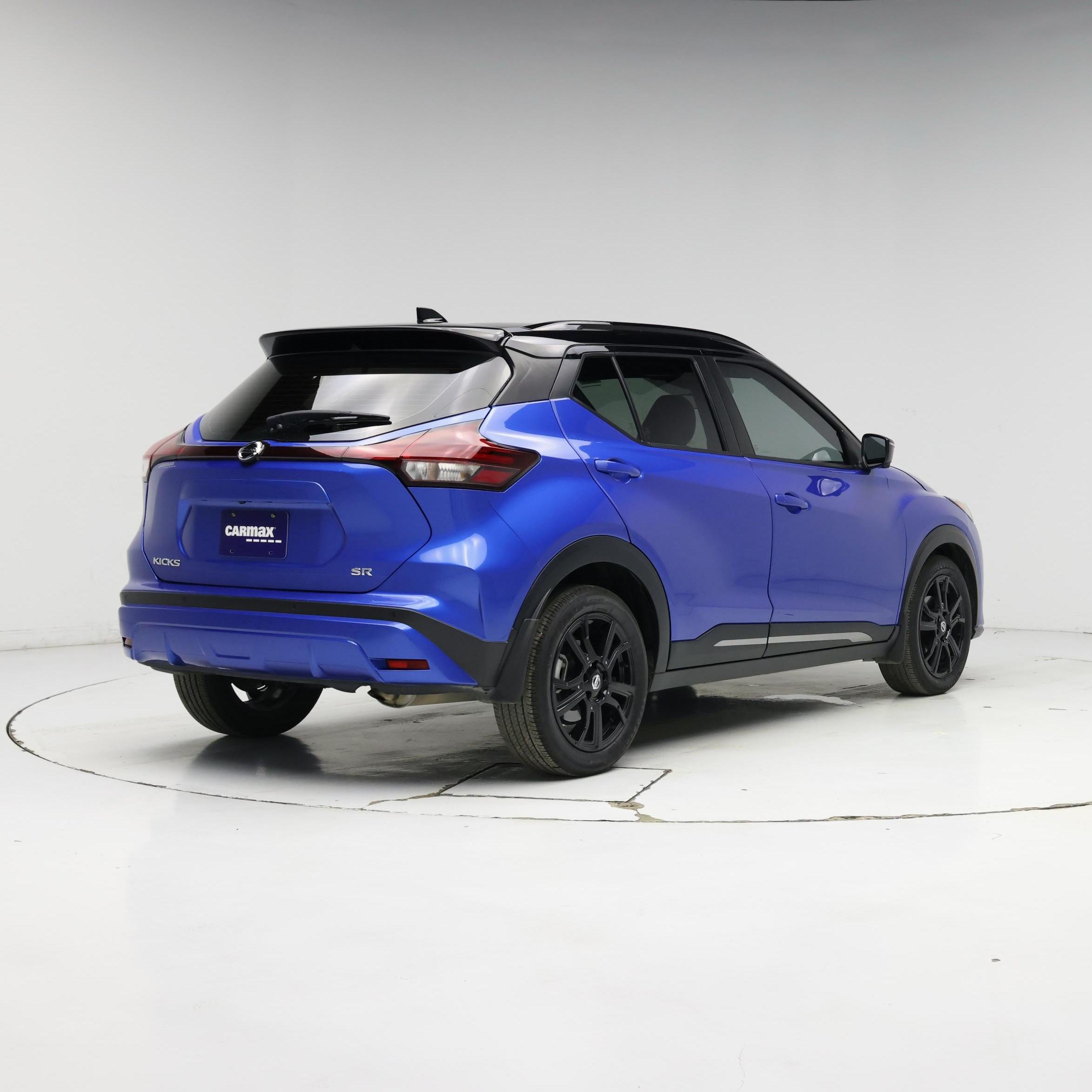 Thumbnail: 2021 Nissan Kicks - 8