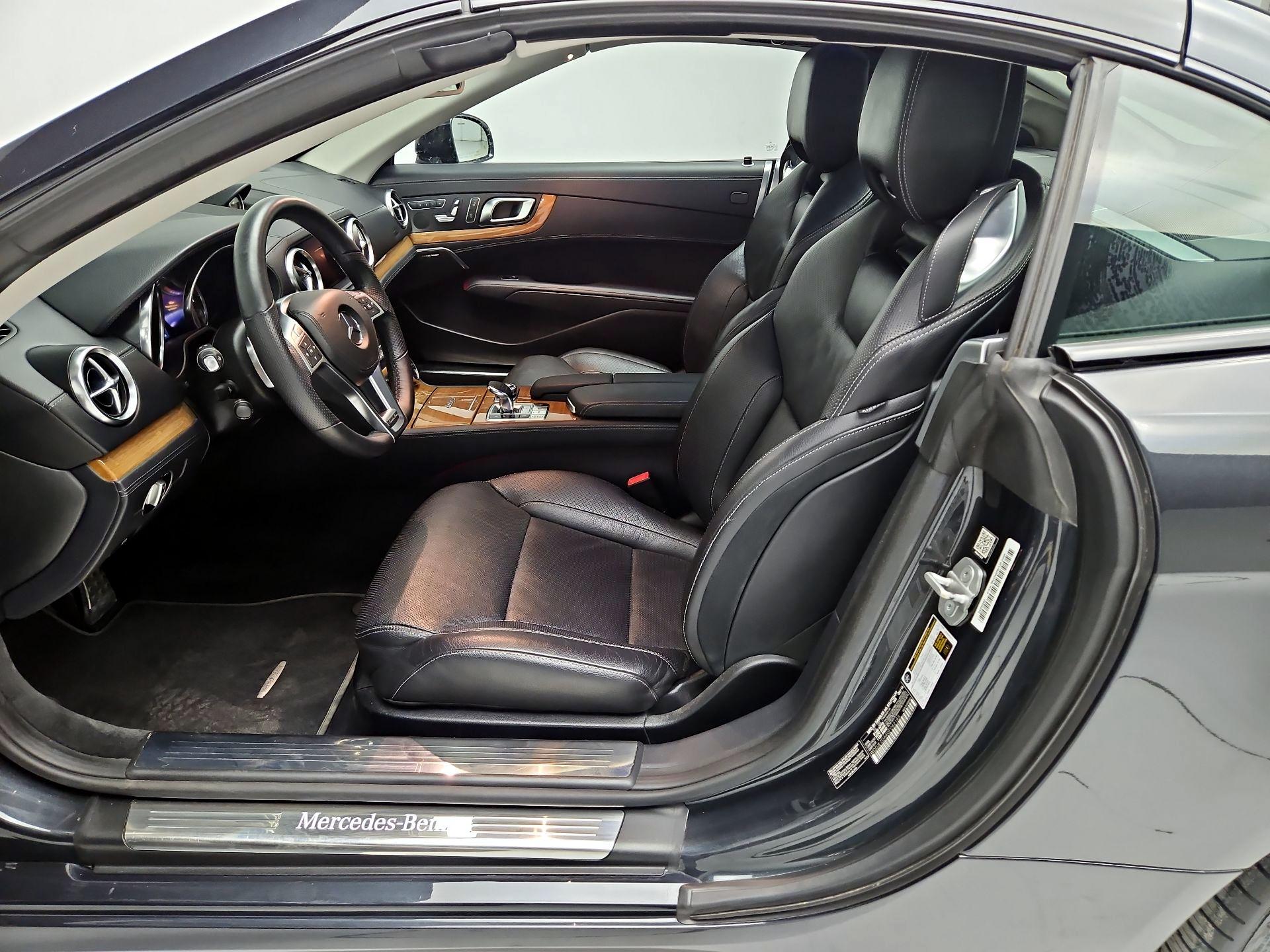 Thumbnail: 2016 Mercedes-Benz SL-Class - 11