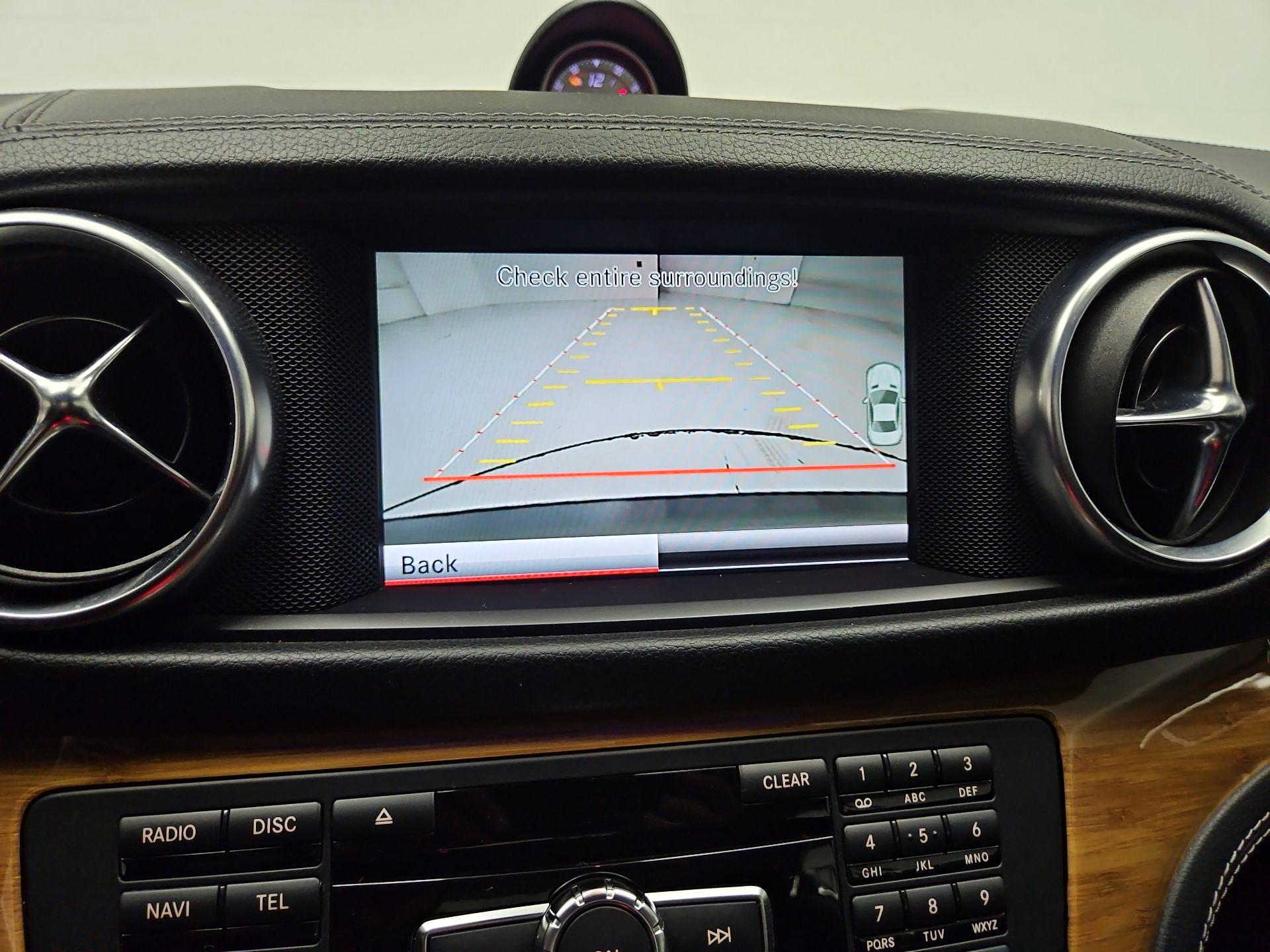 Thumbnail: 2016 Mercedes-Benz SL-Class - 15