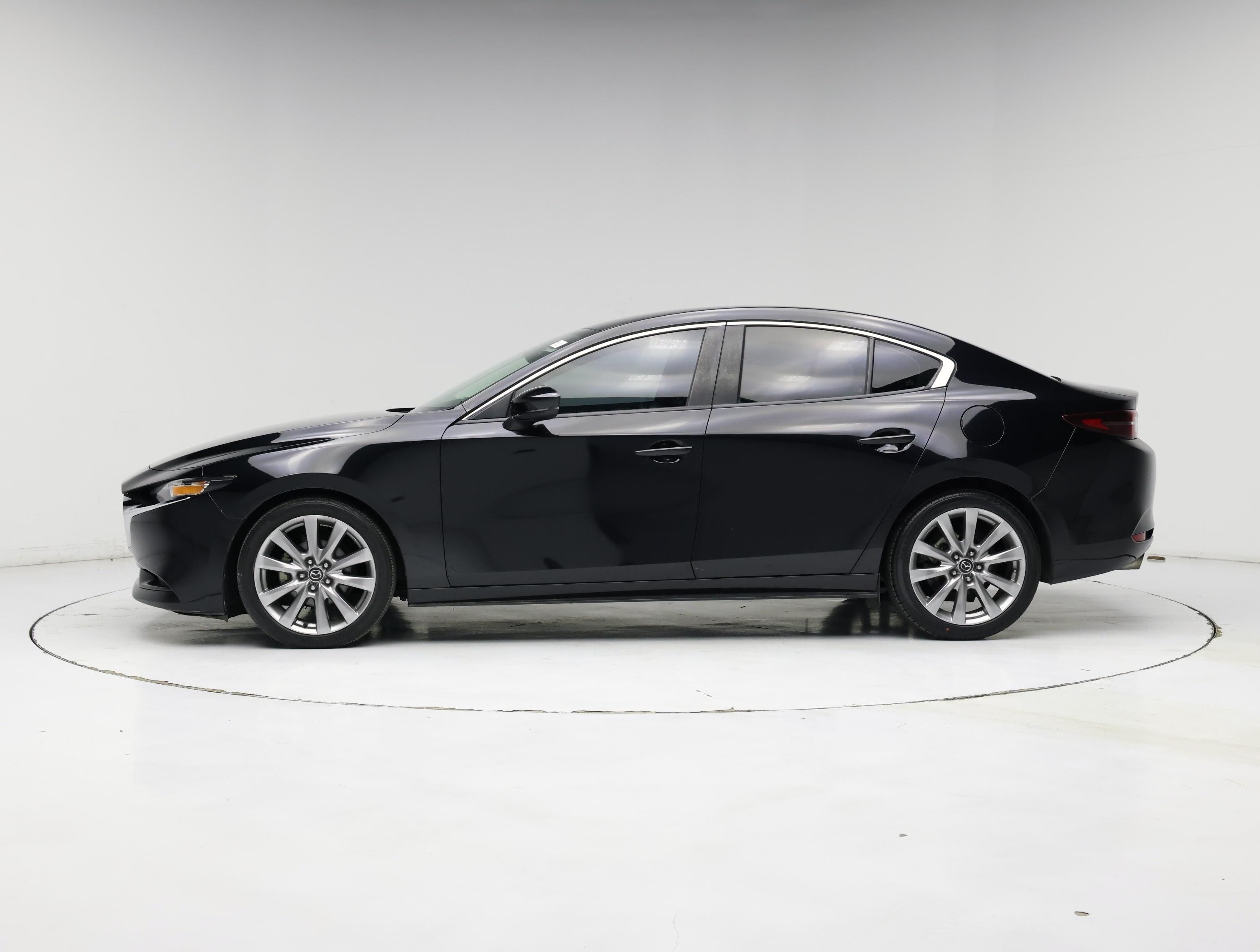 Thumbnail: 2019 Mazda Mazda3 - 3