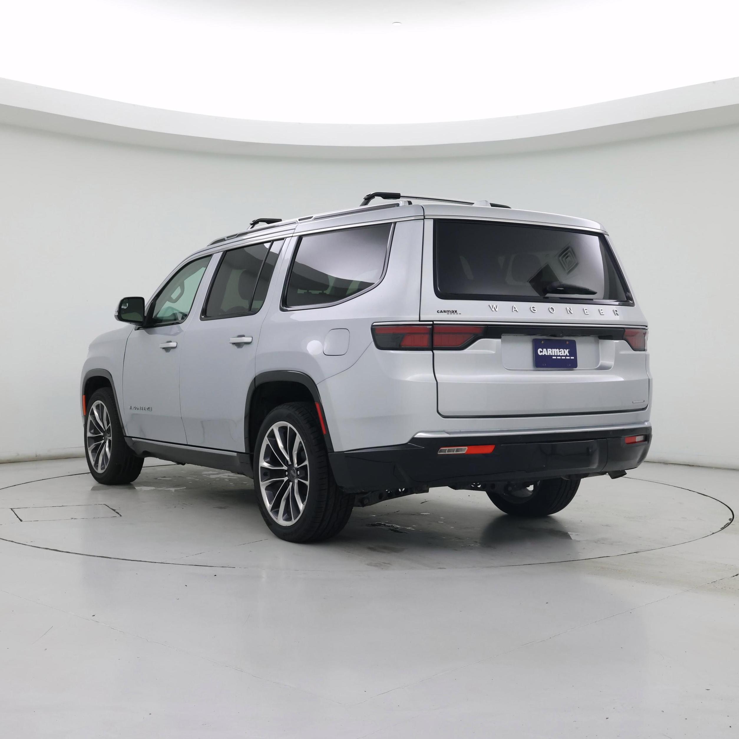 Thumbnail: 2022 Jeep Wagoneer - 2