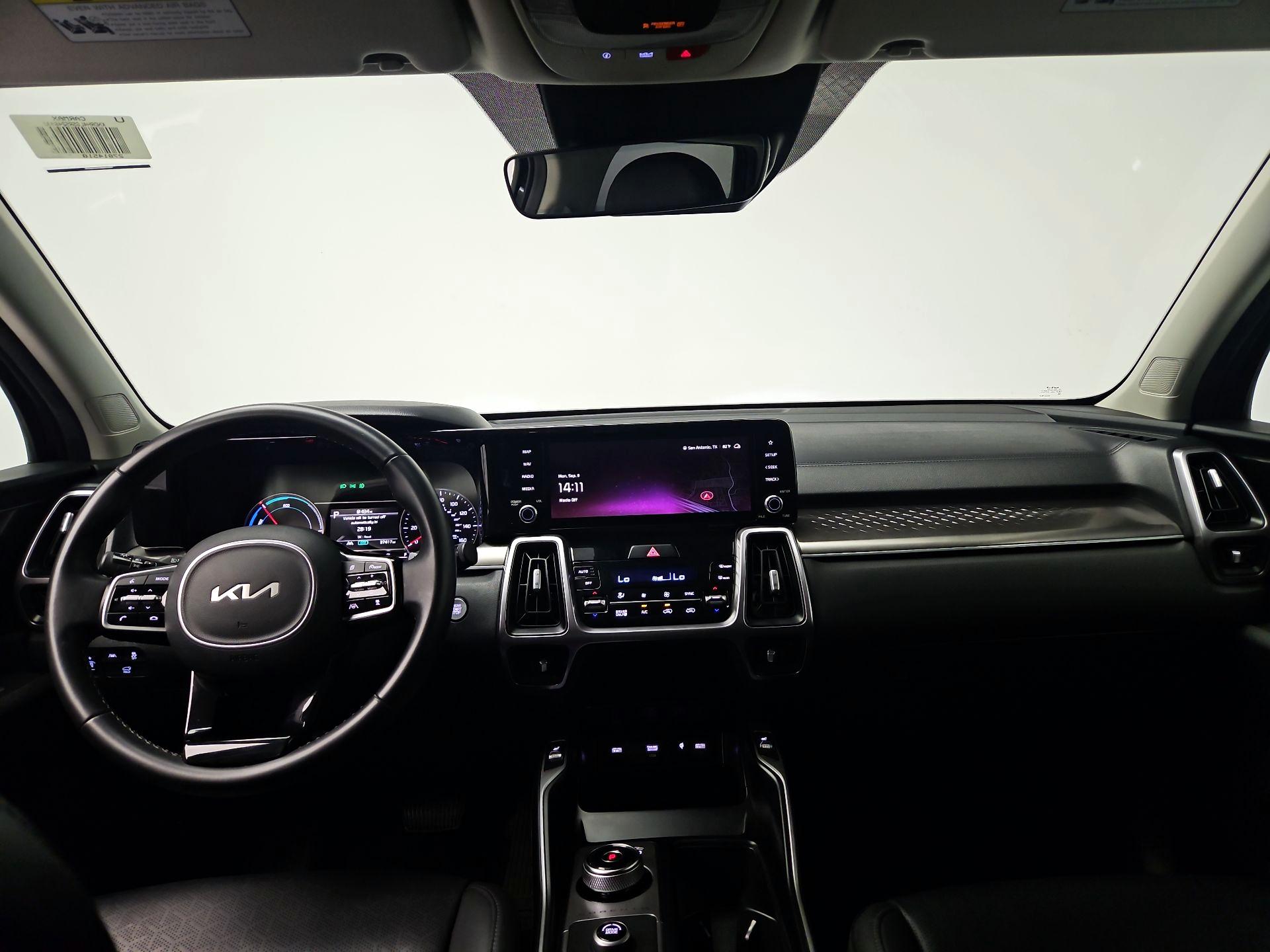 Thumbnail: 2024 Kia Sorento - 9