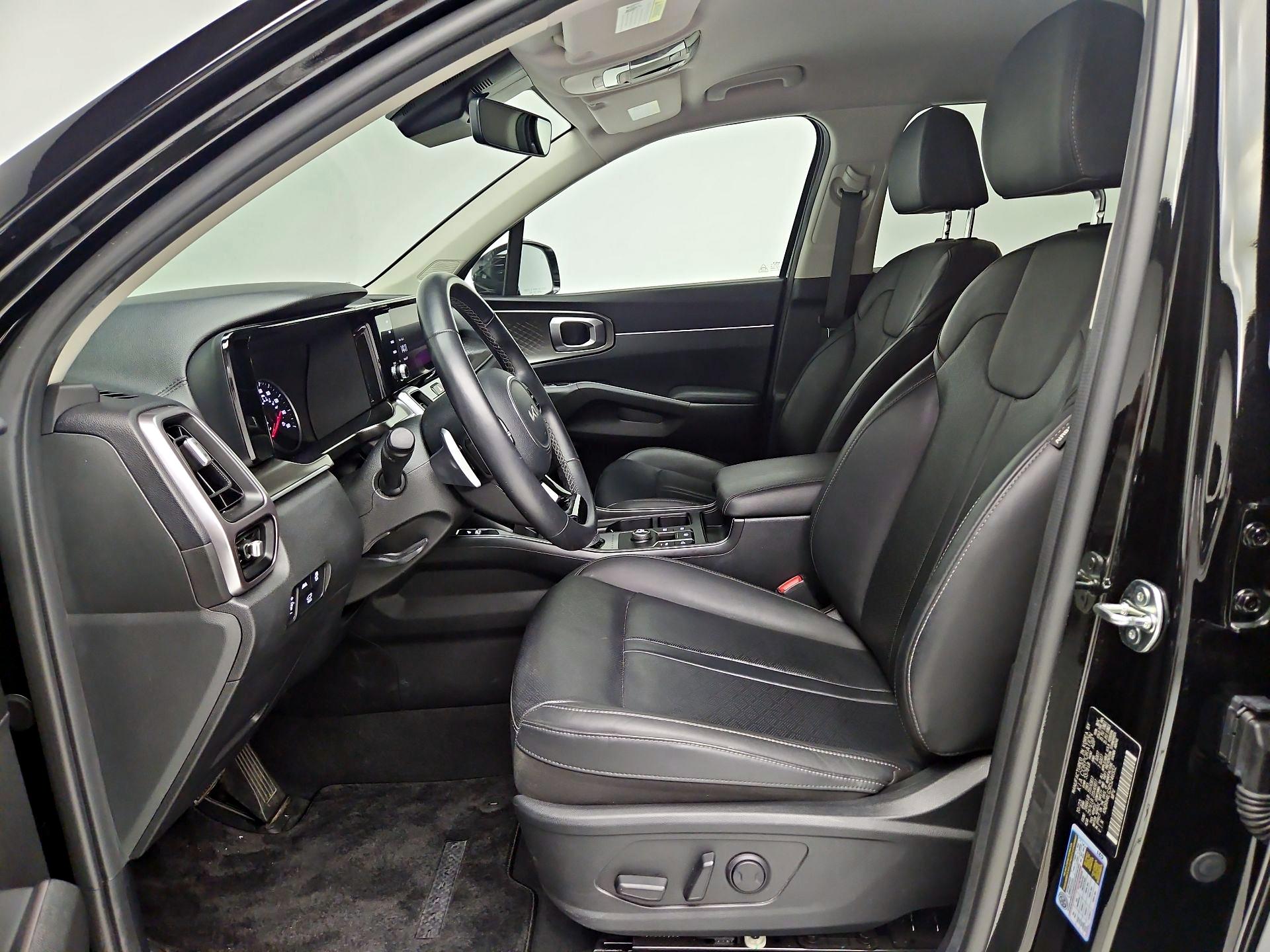 Thumbnail: 2024 Kia Sorento - 11