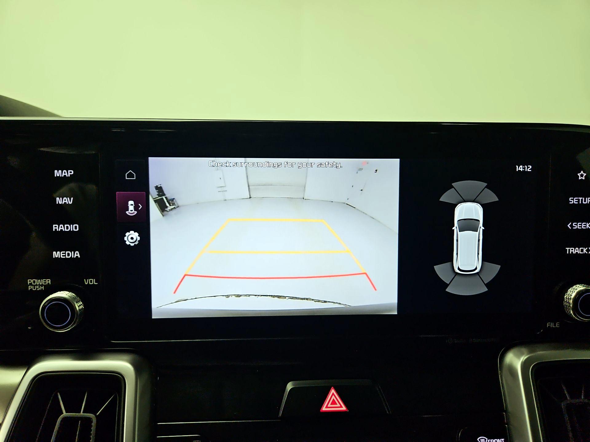 Thumbnail: 2024 Kia Sorento - 15