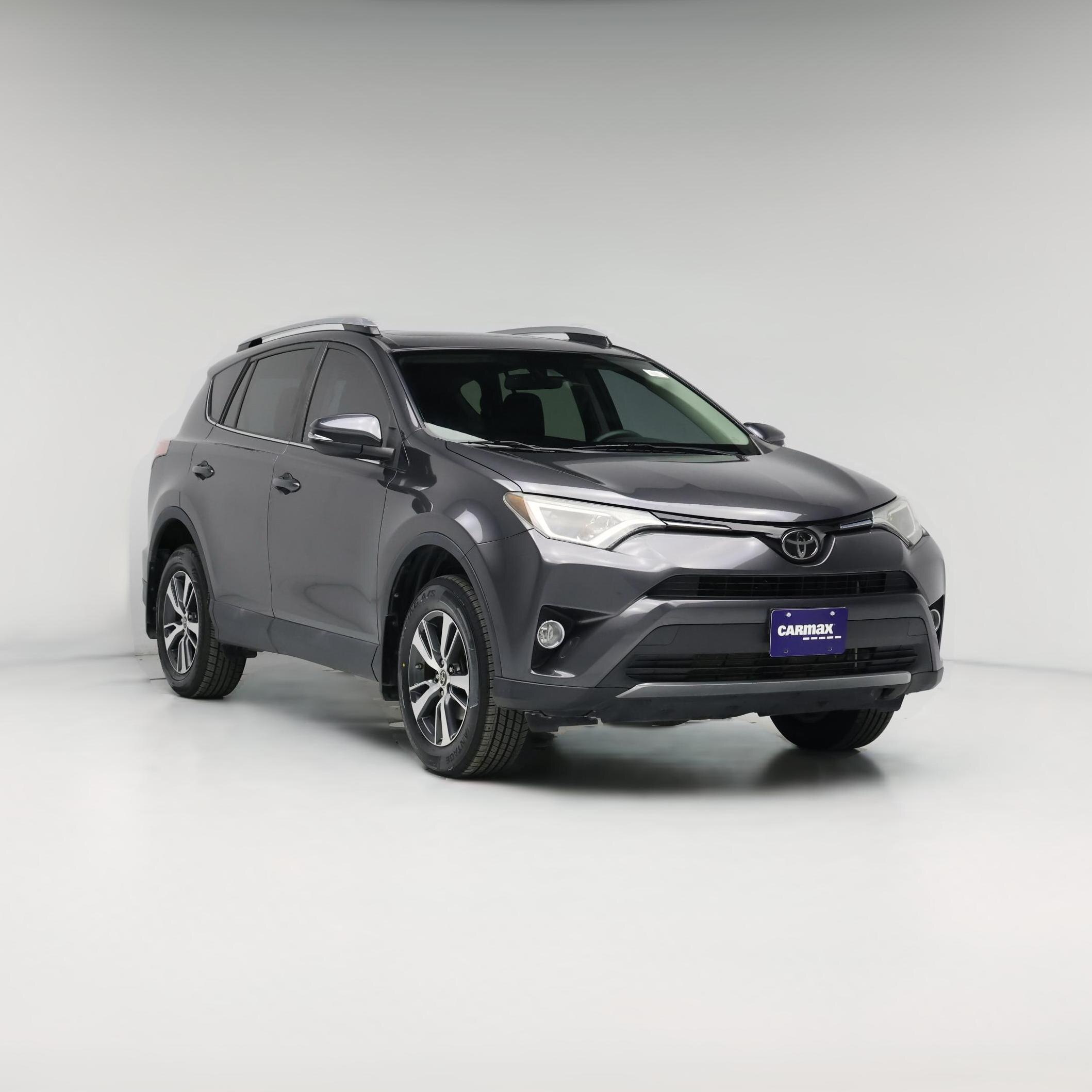 Thumbnail: 2017 Toyota RAV4 - 1