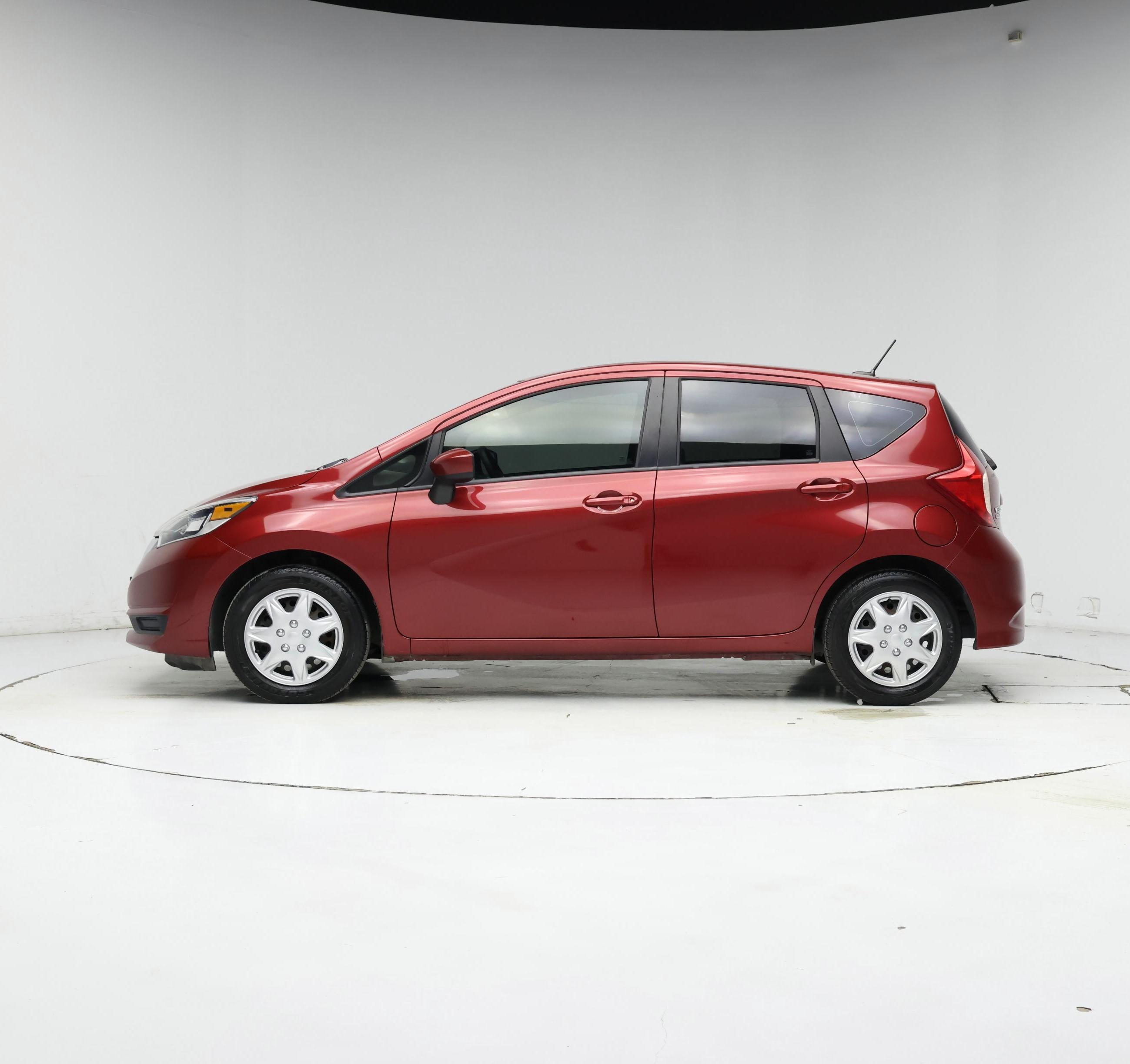 Thumbnail: 2017 Nissan Versa Note - 3