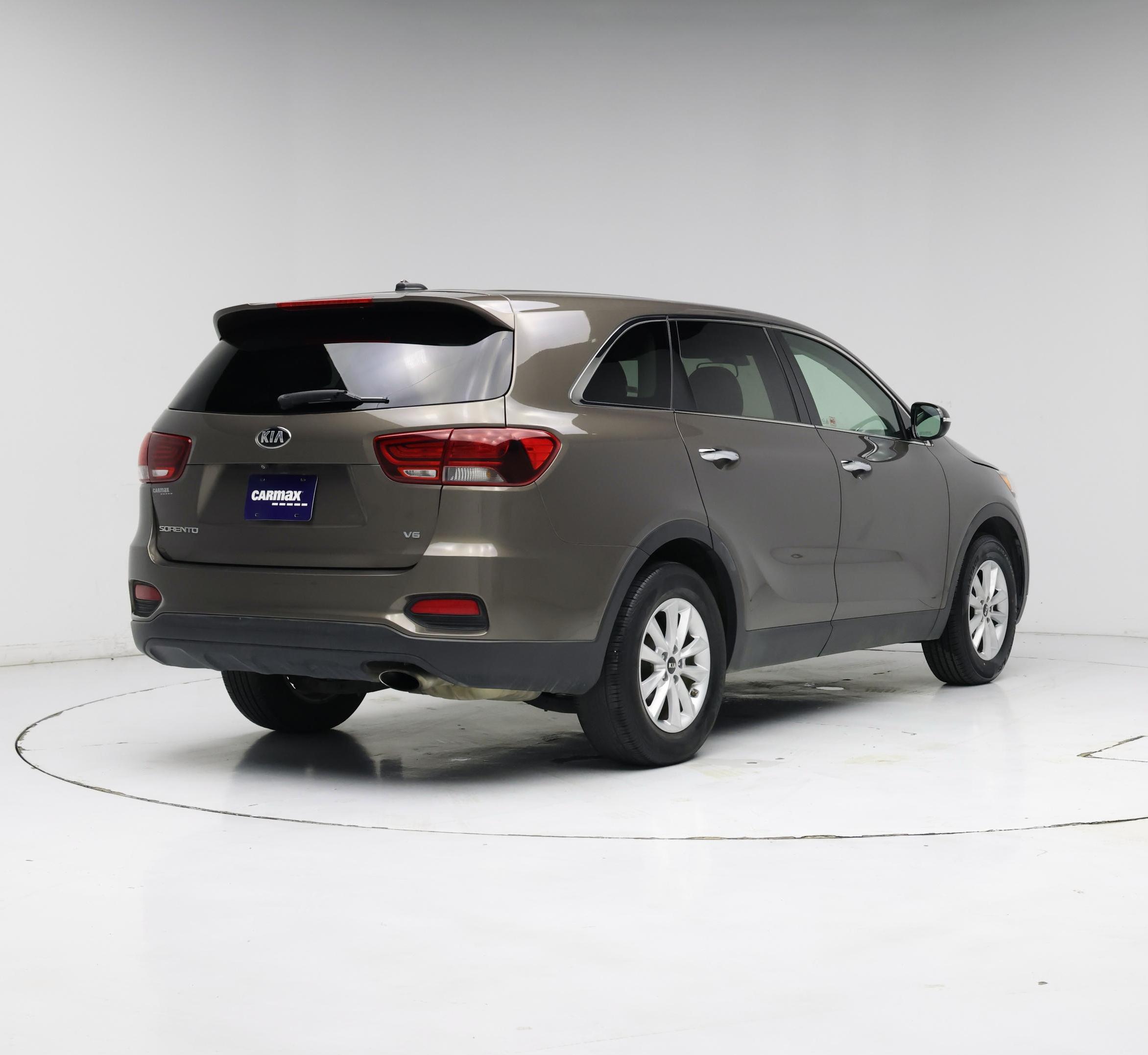 Thumbnail: 2019 Kia Sorento - 8