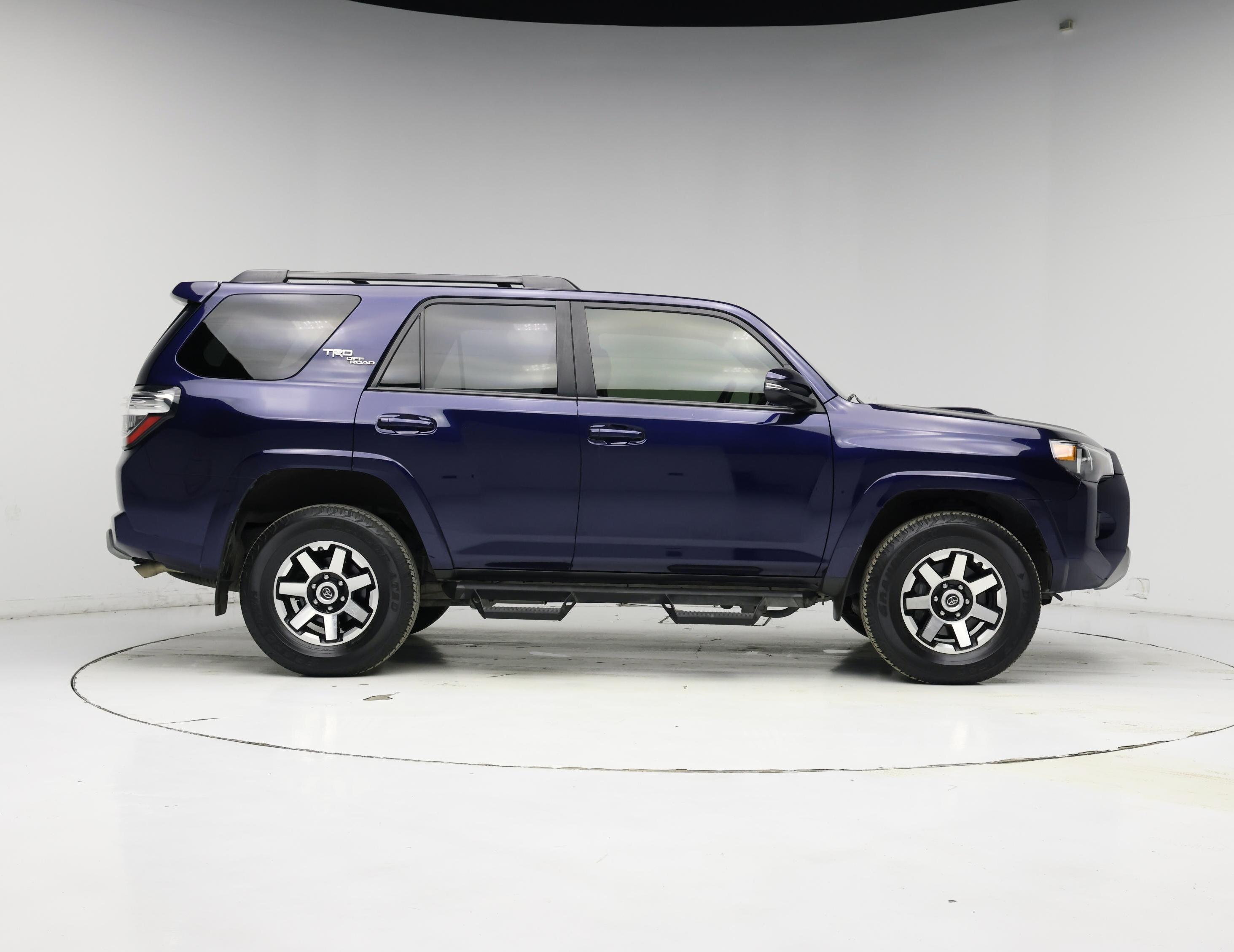 Thumbnail: 2021 Toyota 4Runner - 7