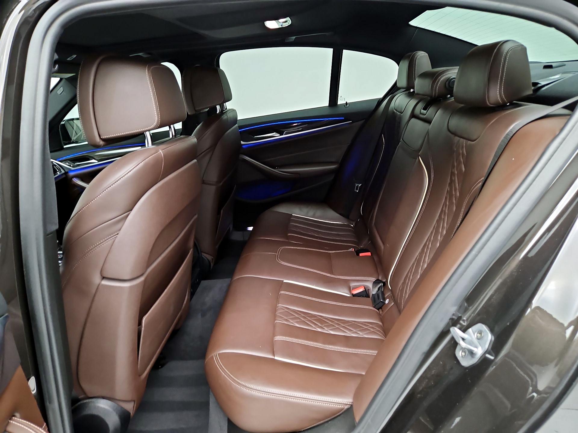 Thumbnail: 2018 BMW 5 Series - 20