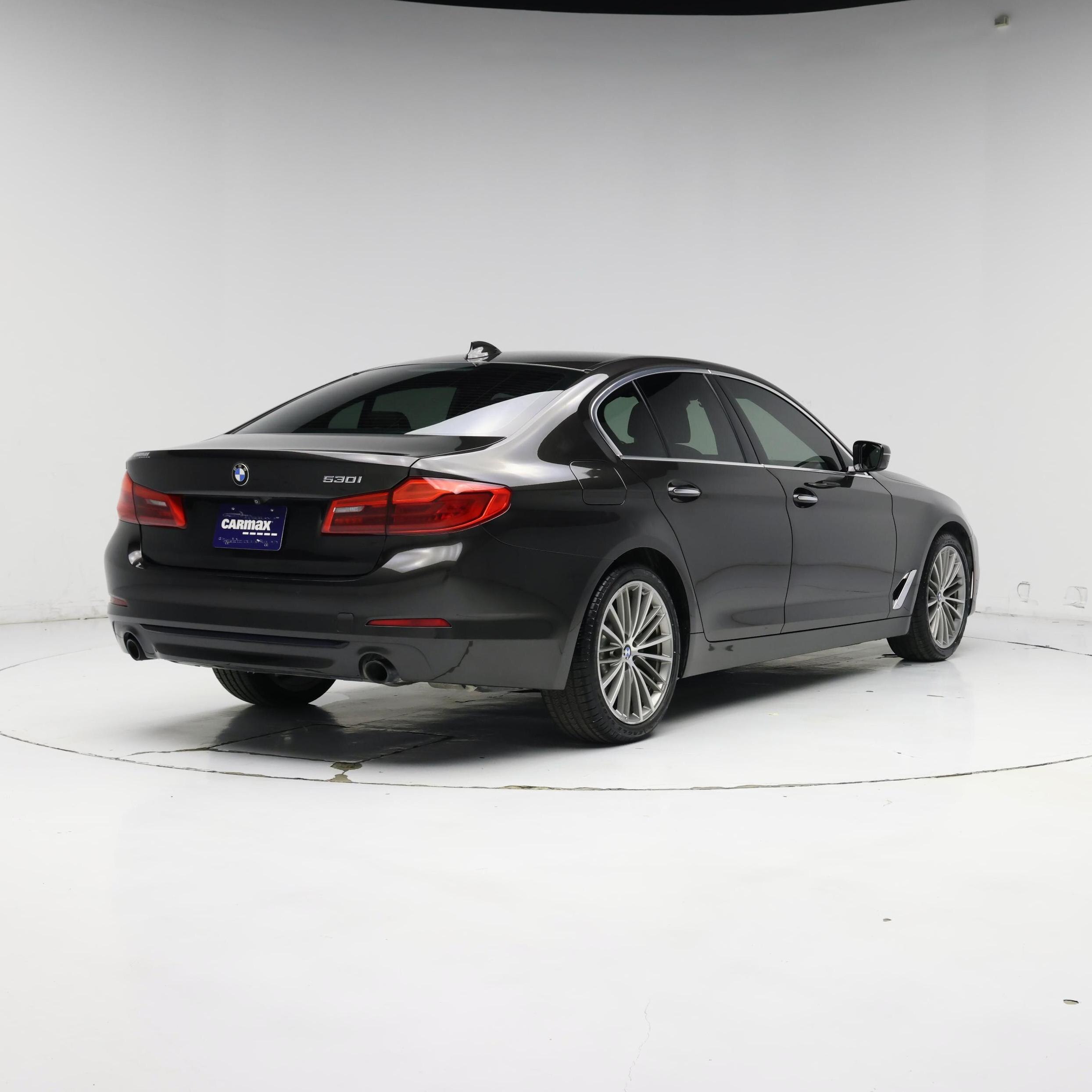 Thumbnail: 2018 BMW 5 Series - 8