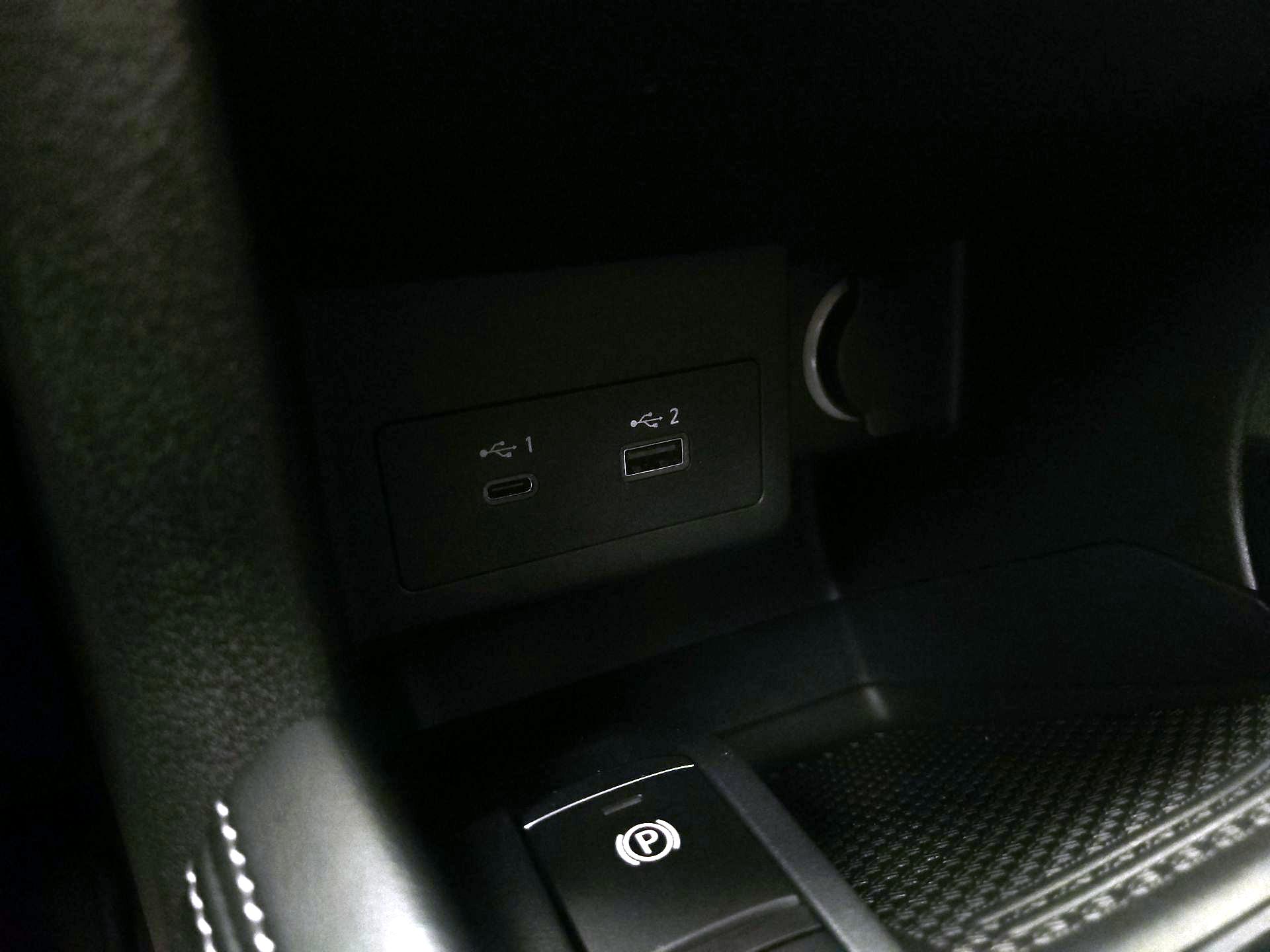 Thumbnail: 2024 Nissan Kicks - 17