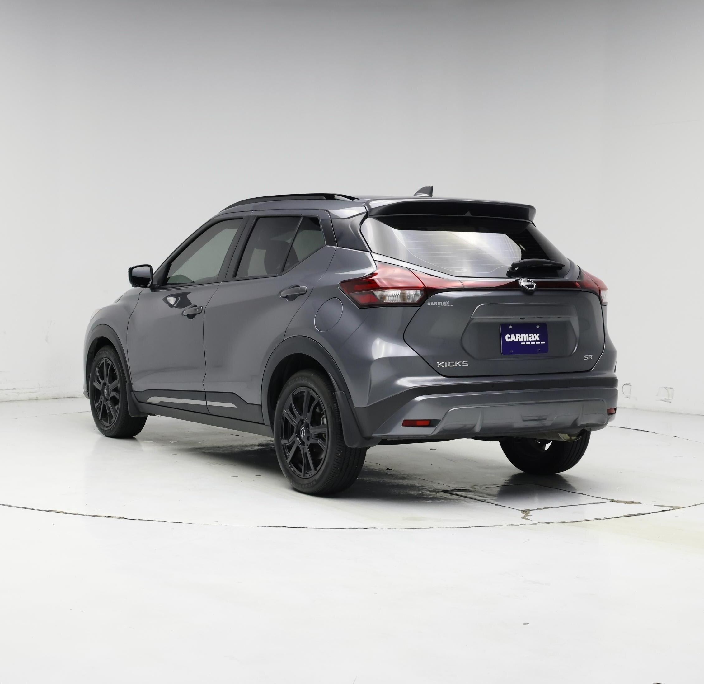 Thumbnail: 2024 Nissan Kicks - 2