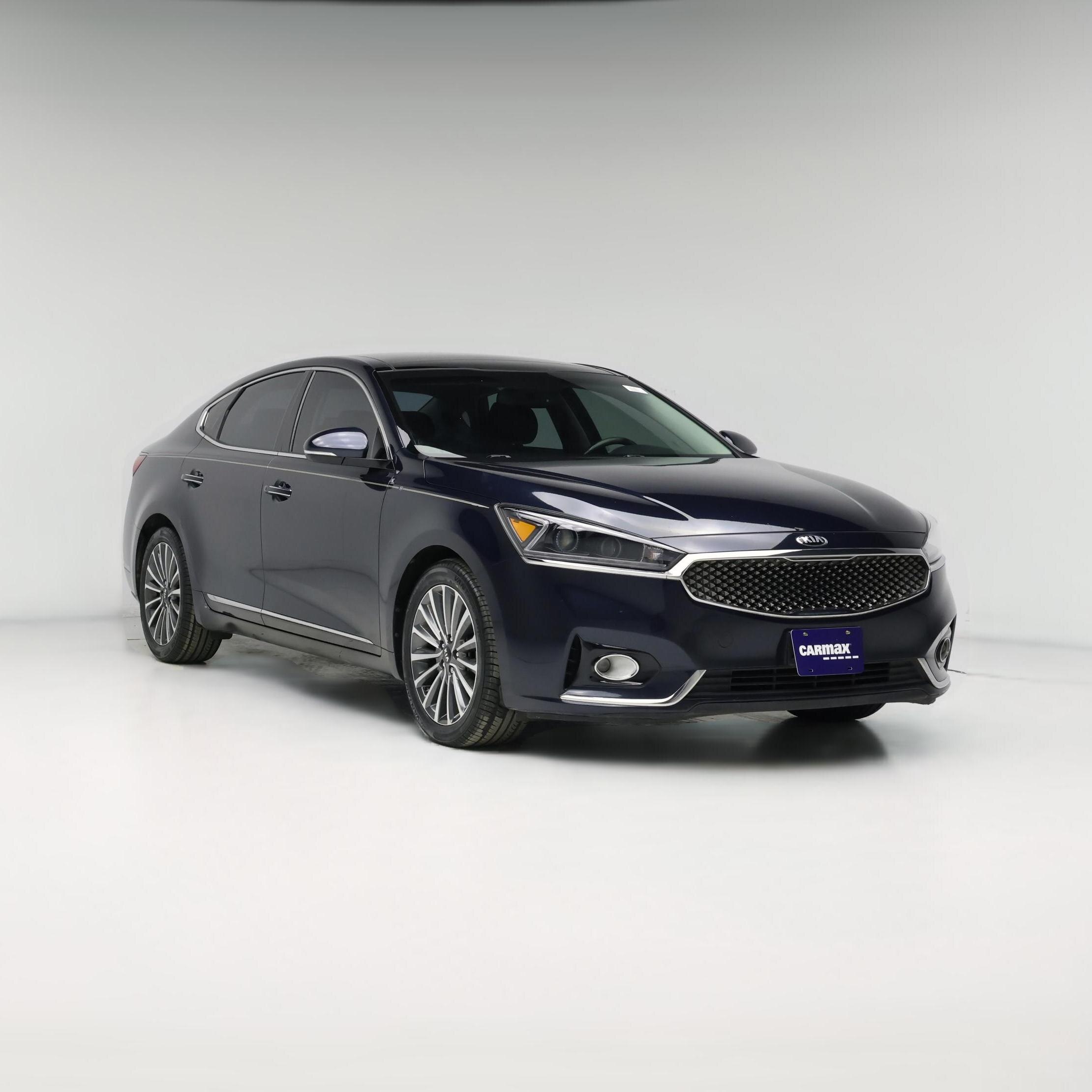 Thumbnail: 2017 Kia Cadenza - 1