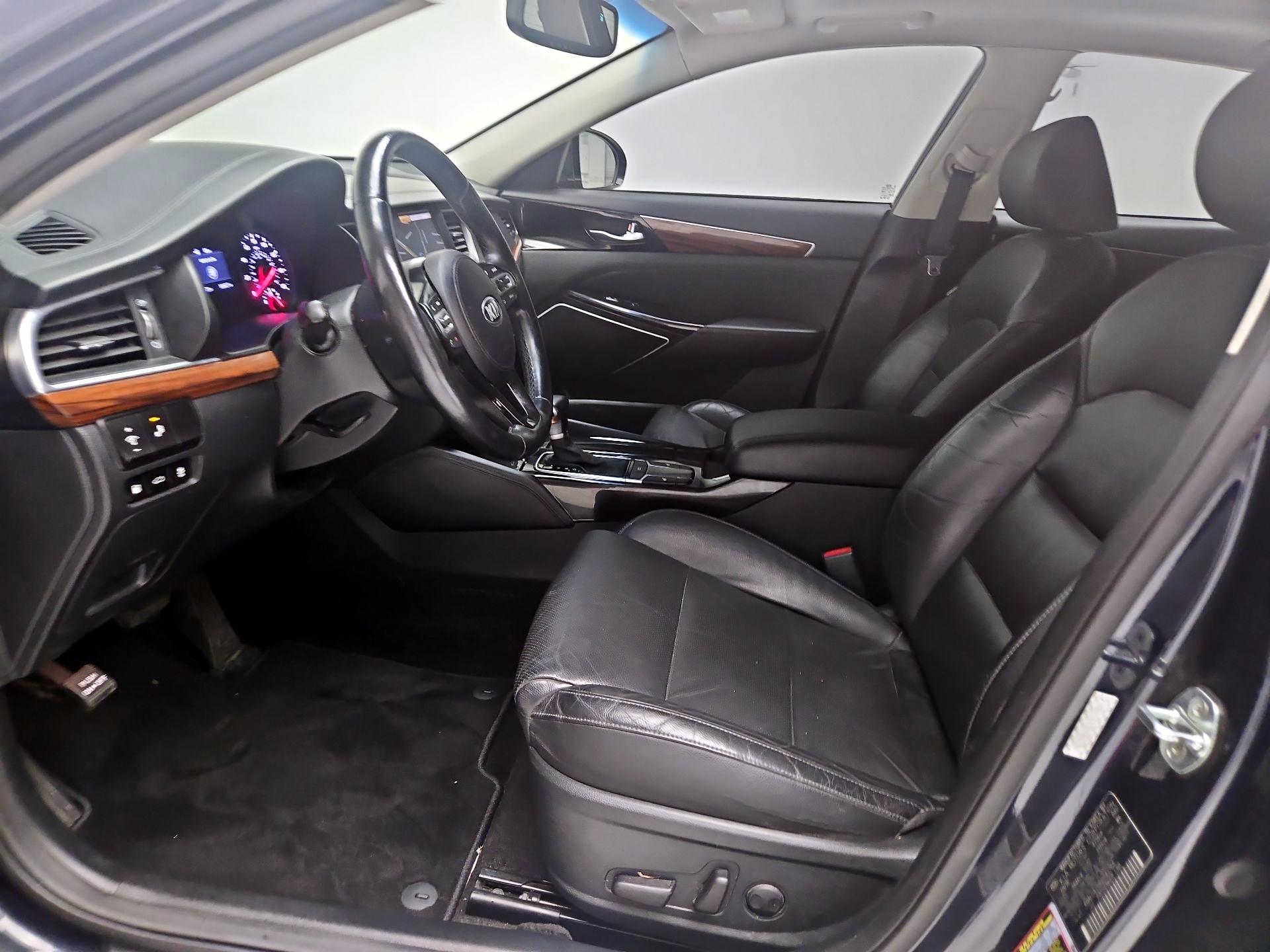 Thumbnail: 2017 Kia Cadenza - 11