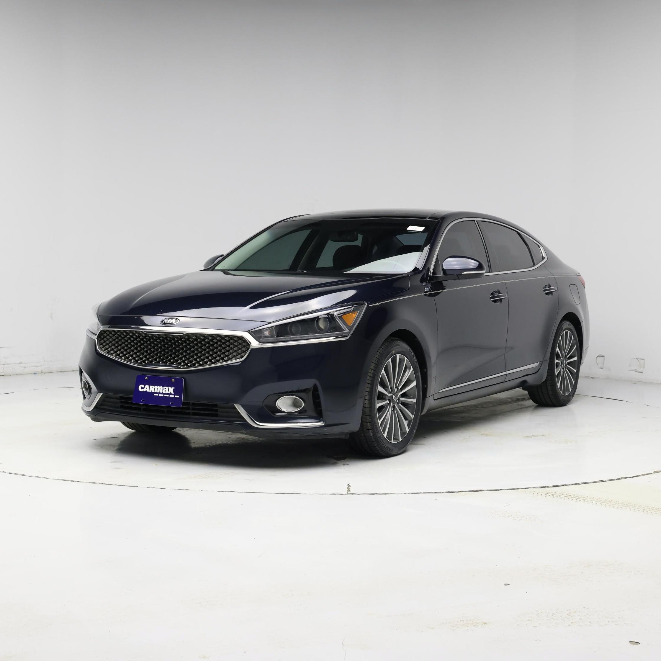 Thumbnail: 2017 Kia Cadenza - 4
