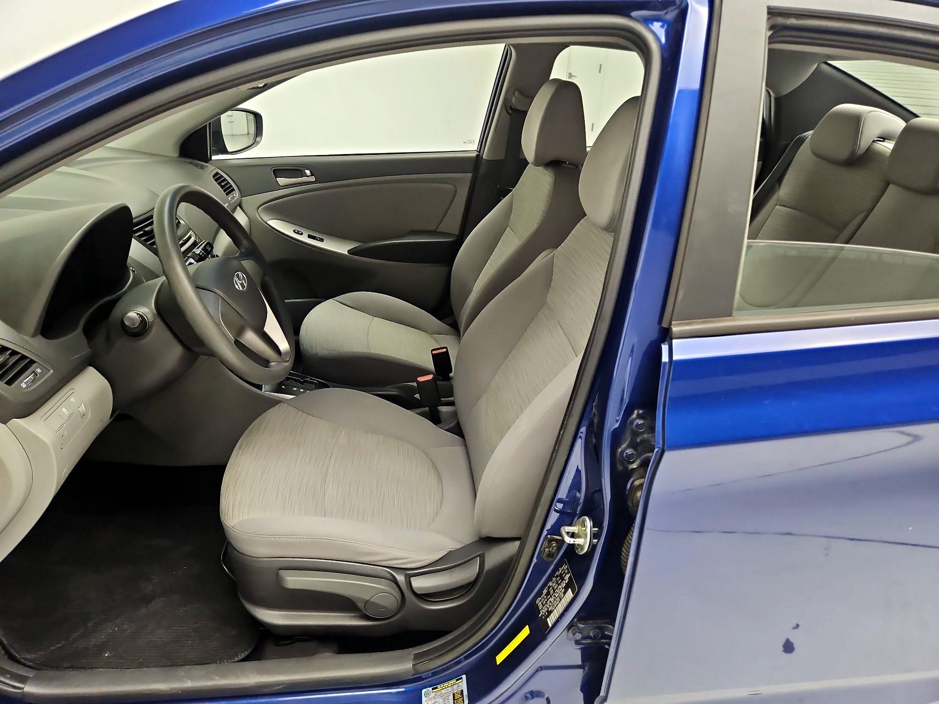Thumbnail: 2016 Hyundai Accent - 11