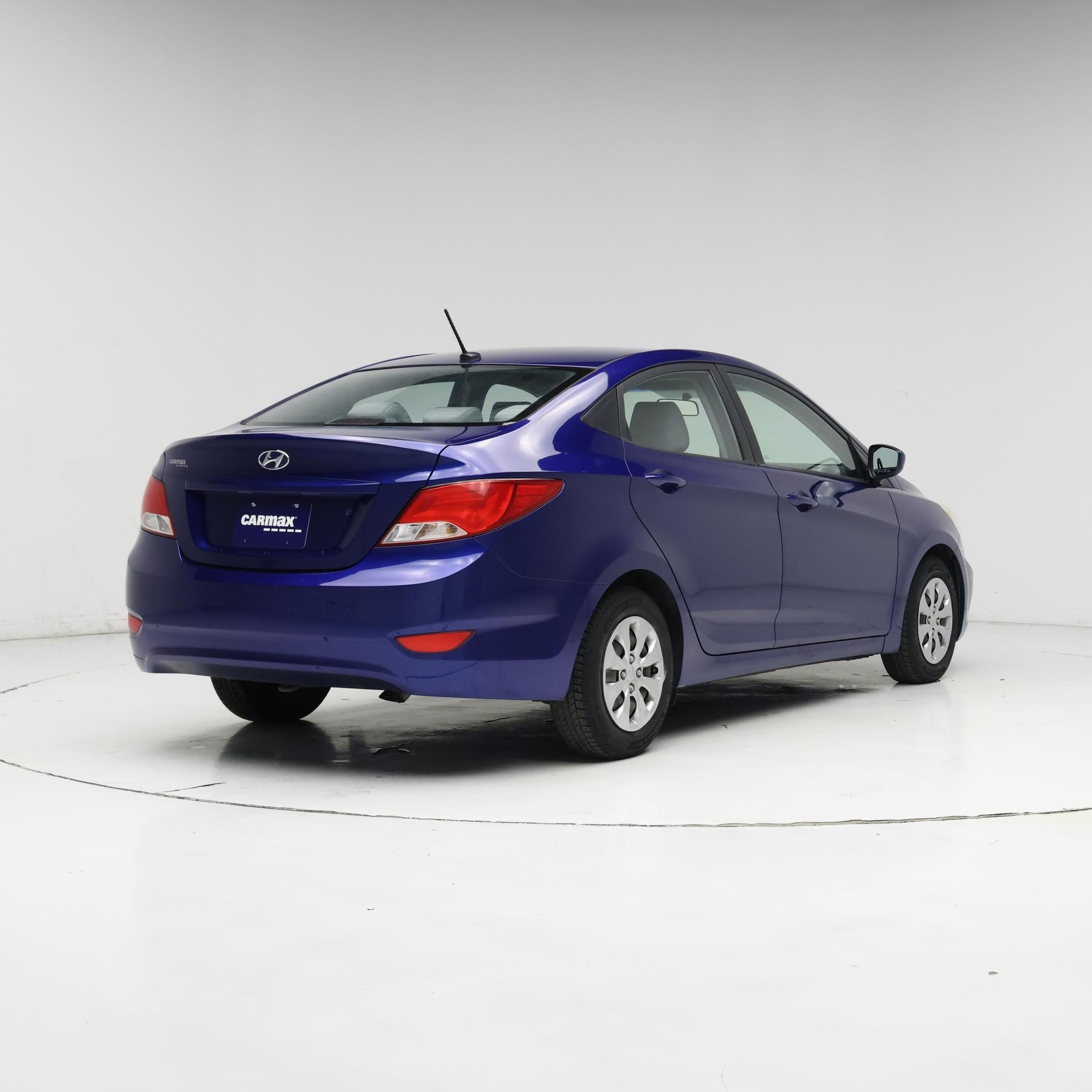 Thumbnail: 2016 Hyundai Accent - 8