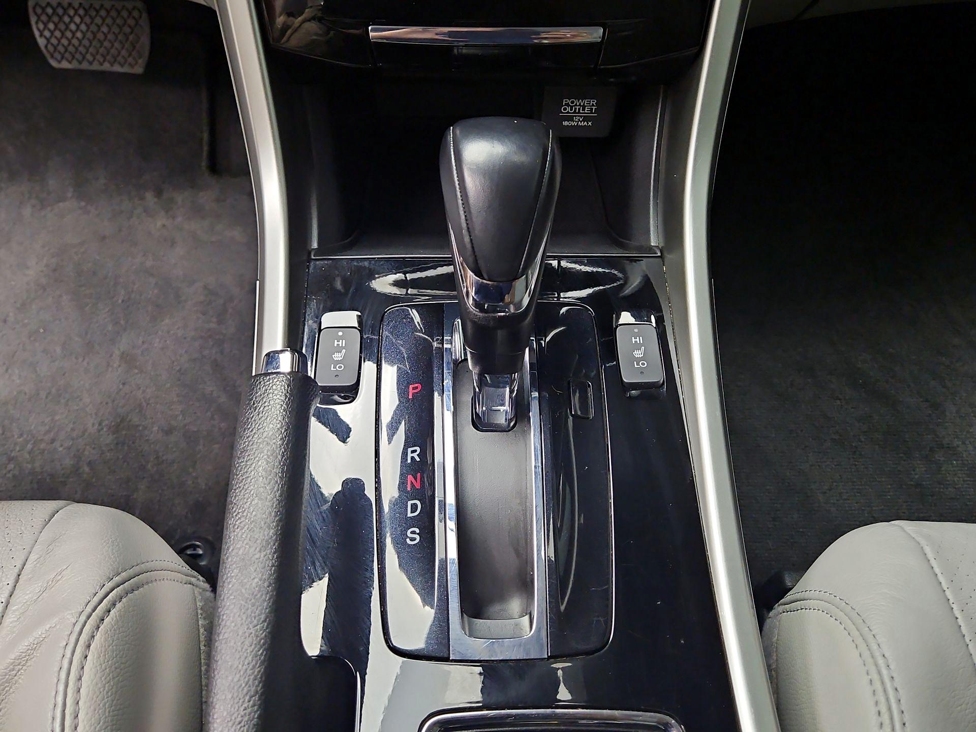 Thumbnail: 2016 Honda Accord - 18